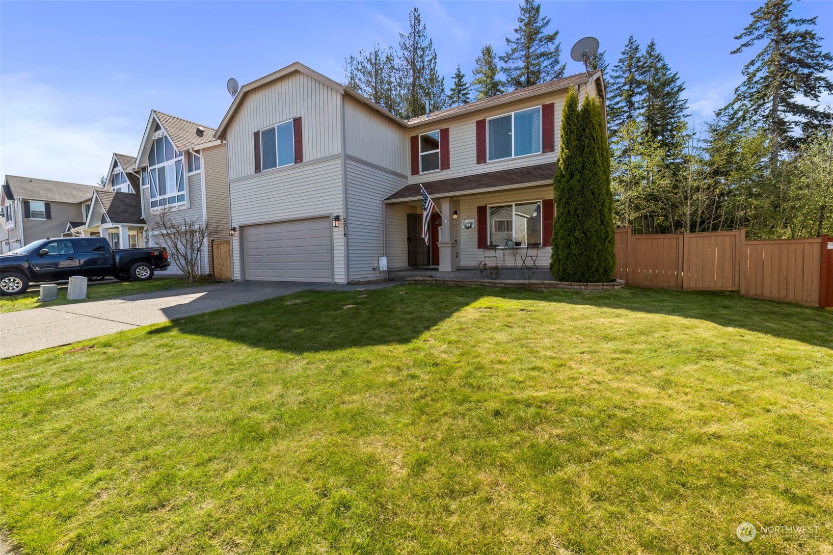 2218 SW Siskin Circle