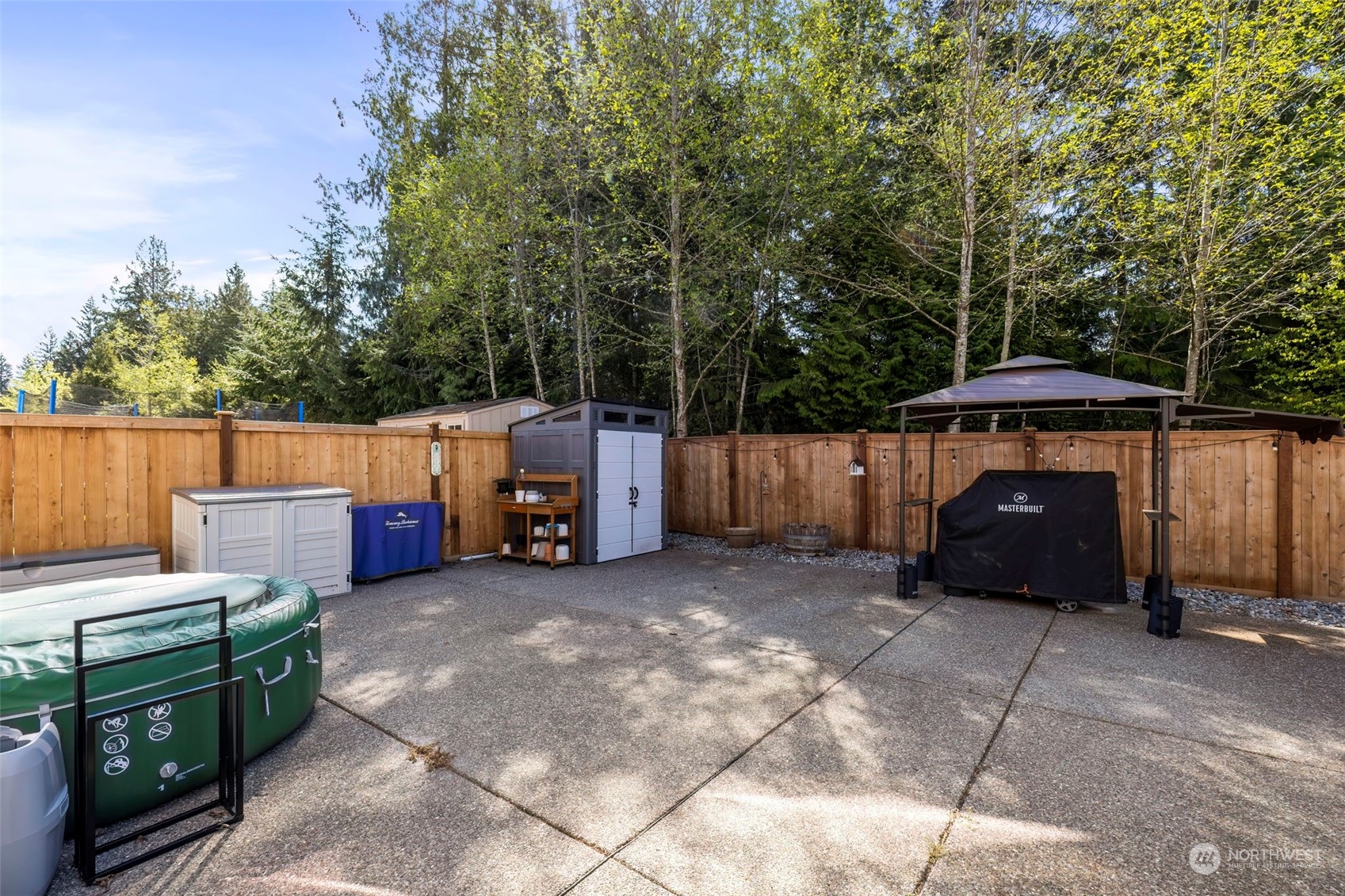 2218 SW Siskin Circle