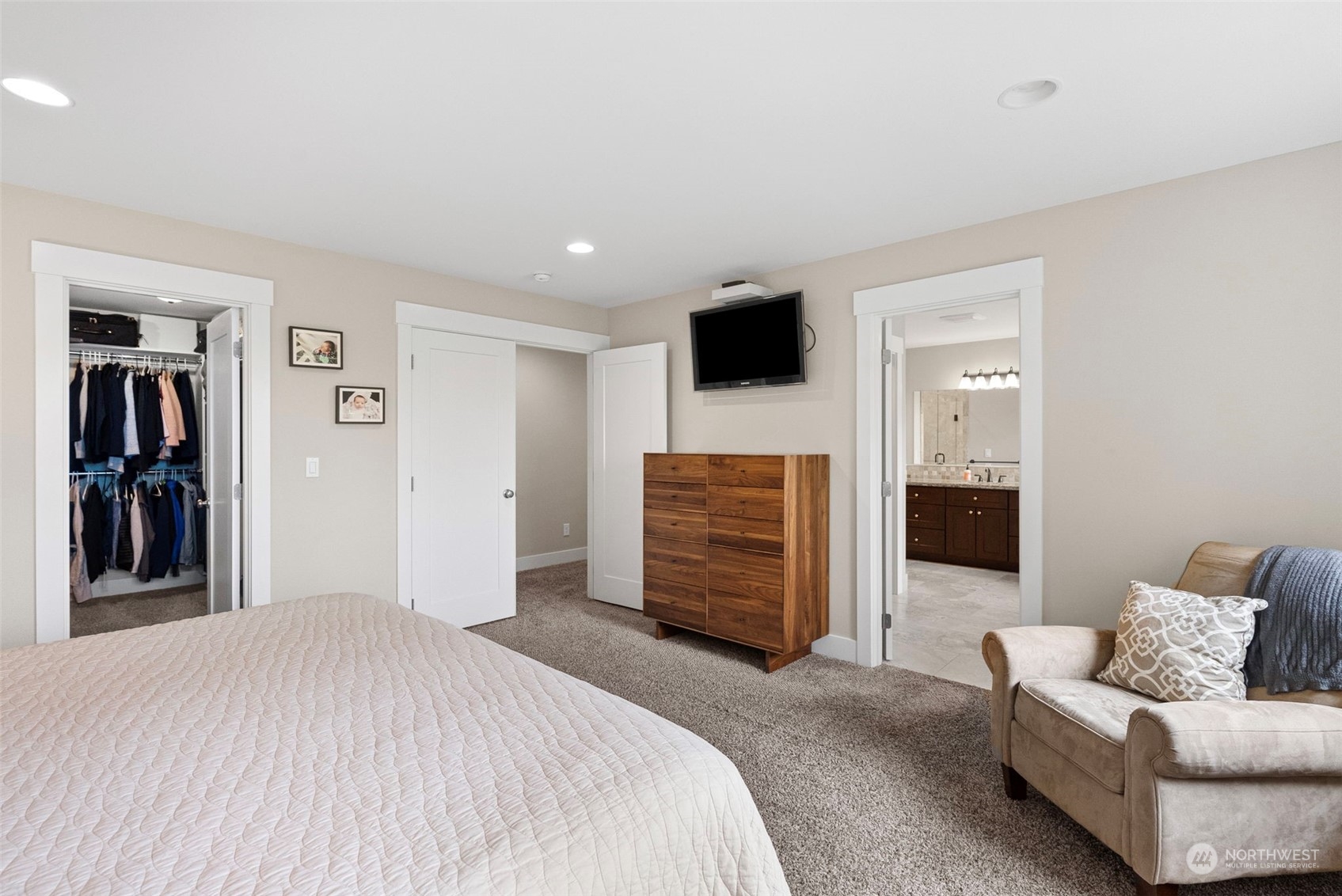 2215 N Orchard Street