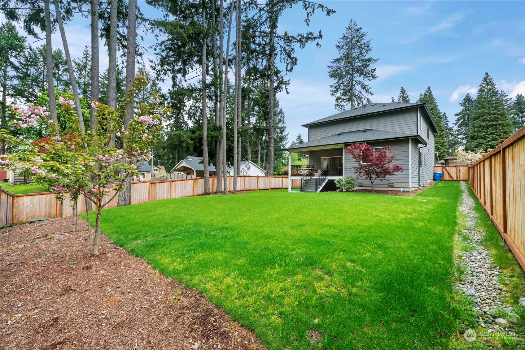 6202 Alameda Avenue W