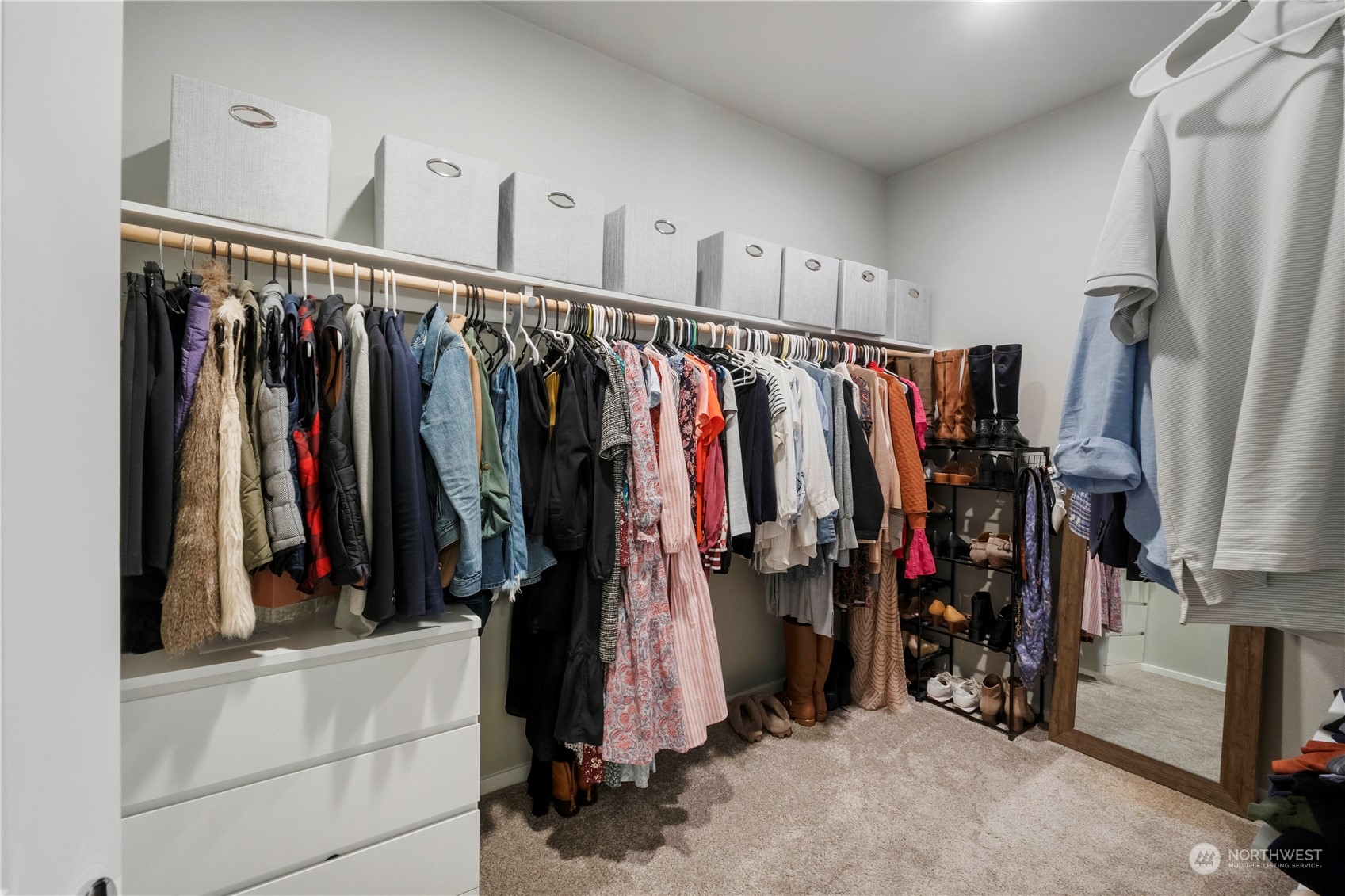 6202 Alameda Avenue W