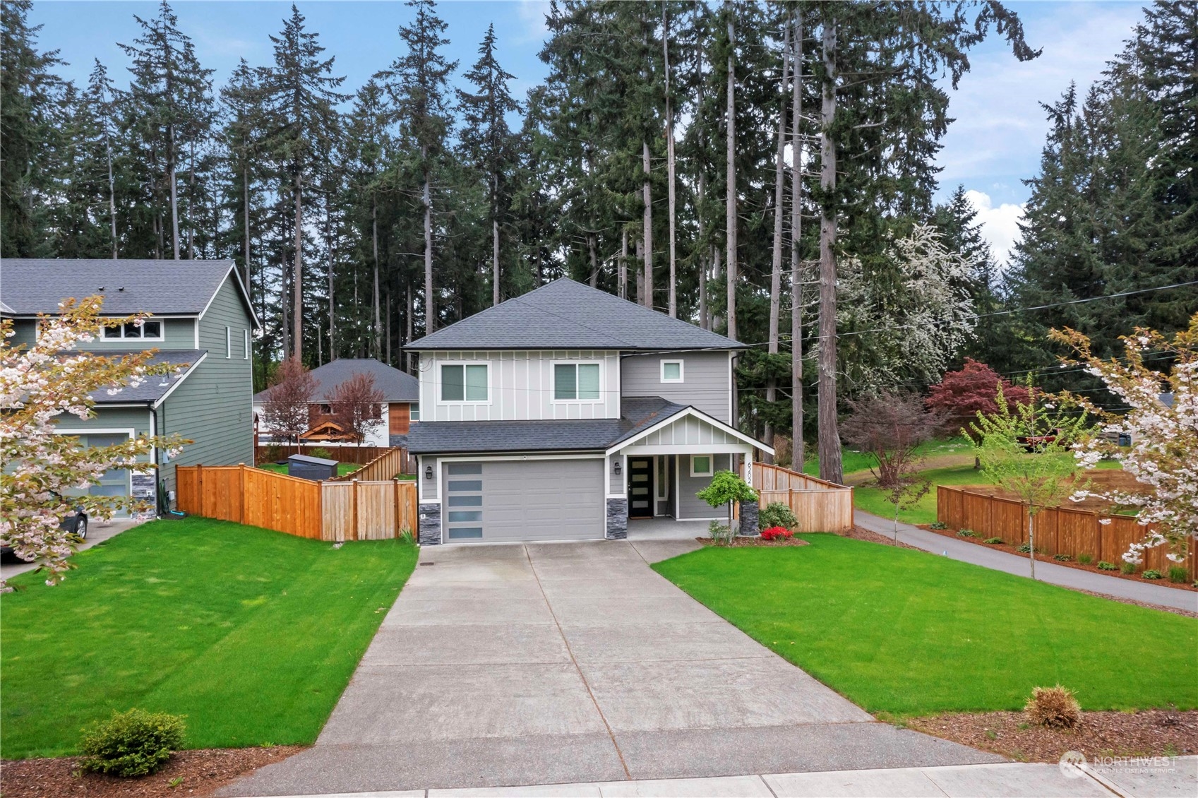 6202 Alameda Avenue W