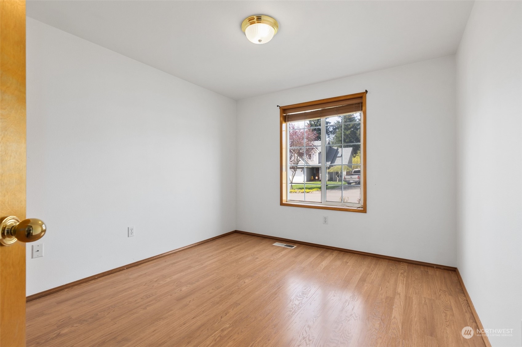 8614 Christa Drive NE