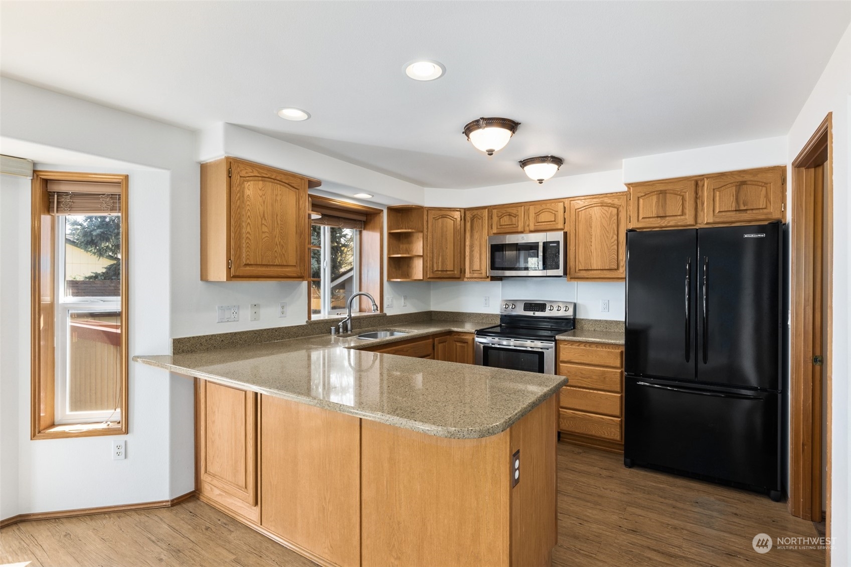 8614 Christa Drive NE