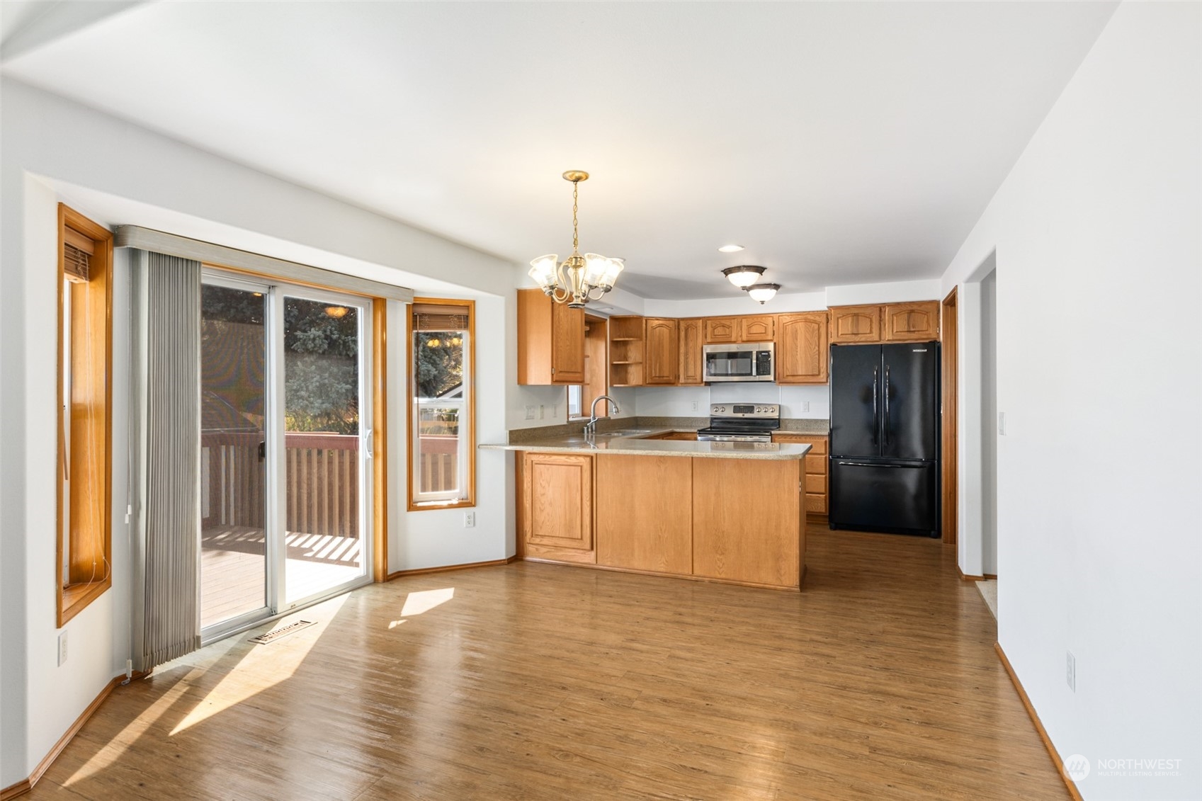 8614 Christa Drive NE