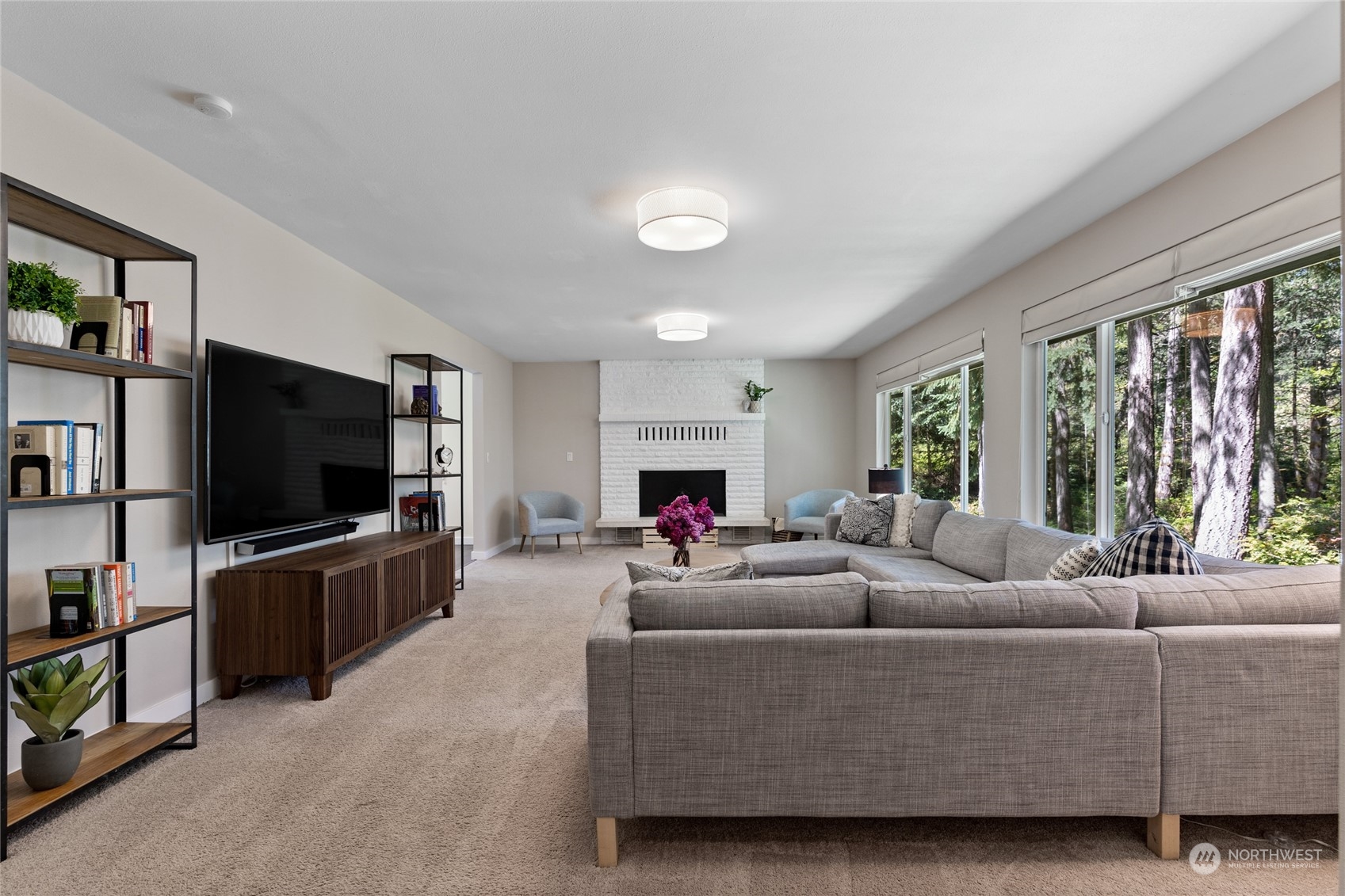 17702 Commons Road SW