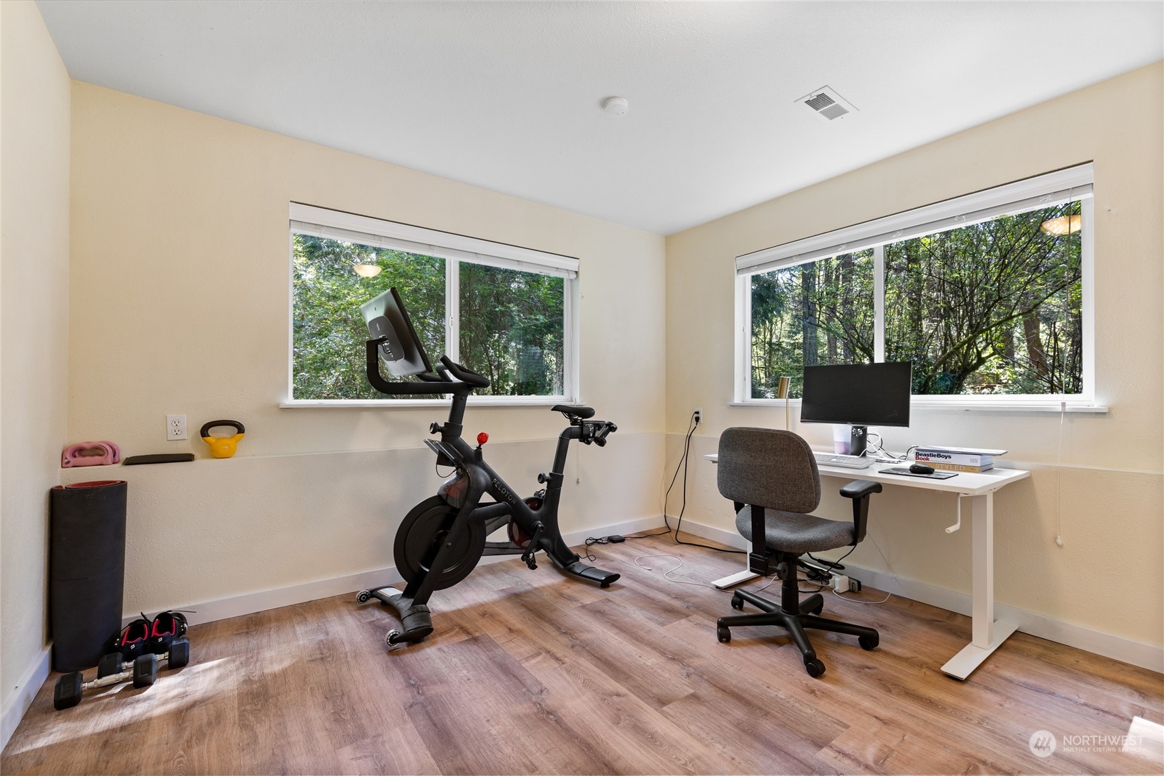 17702 Commons Road SW