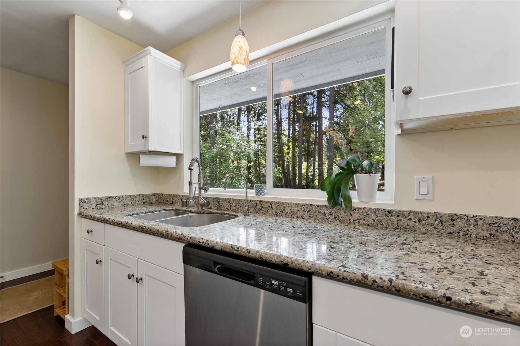 17702 Commons Road SW