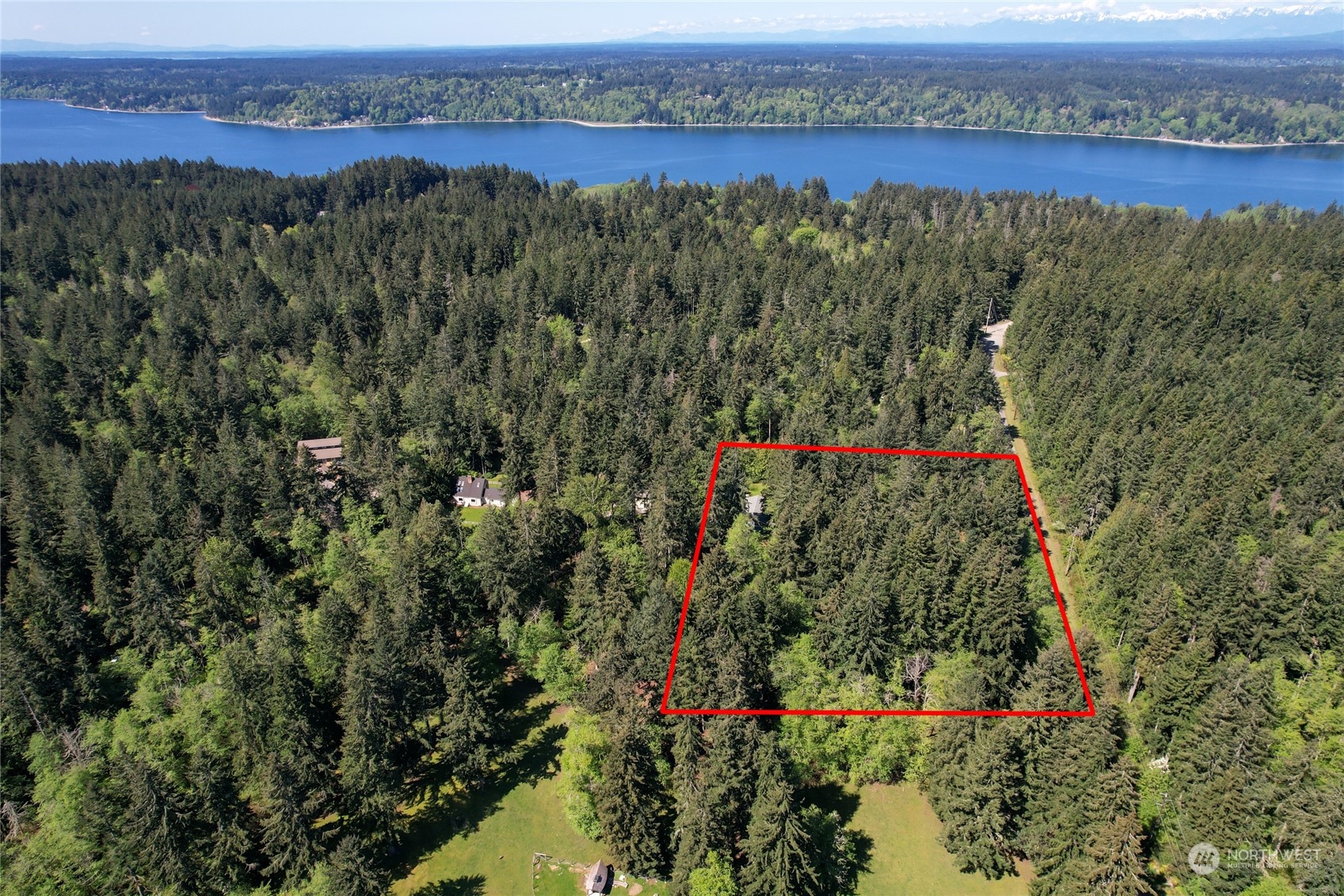 17702 Commons Road SW