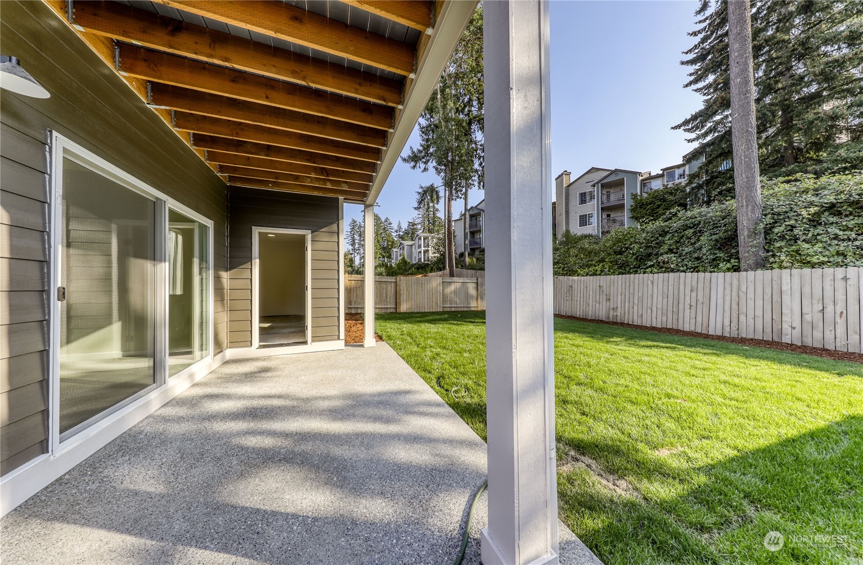 1976 NW Rustling Fir Lane