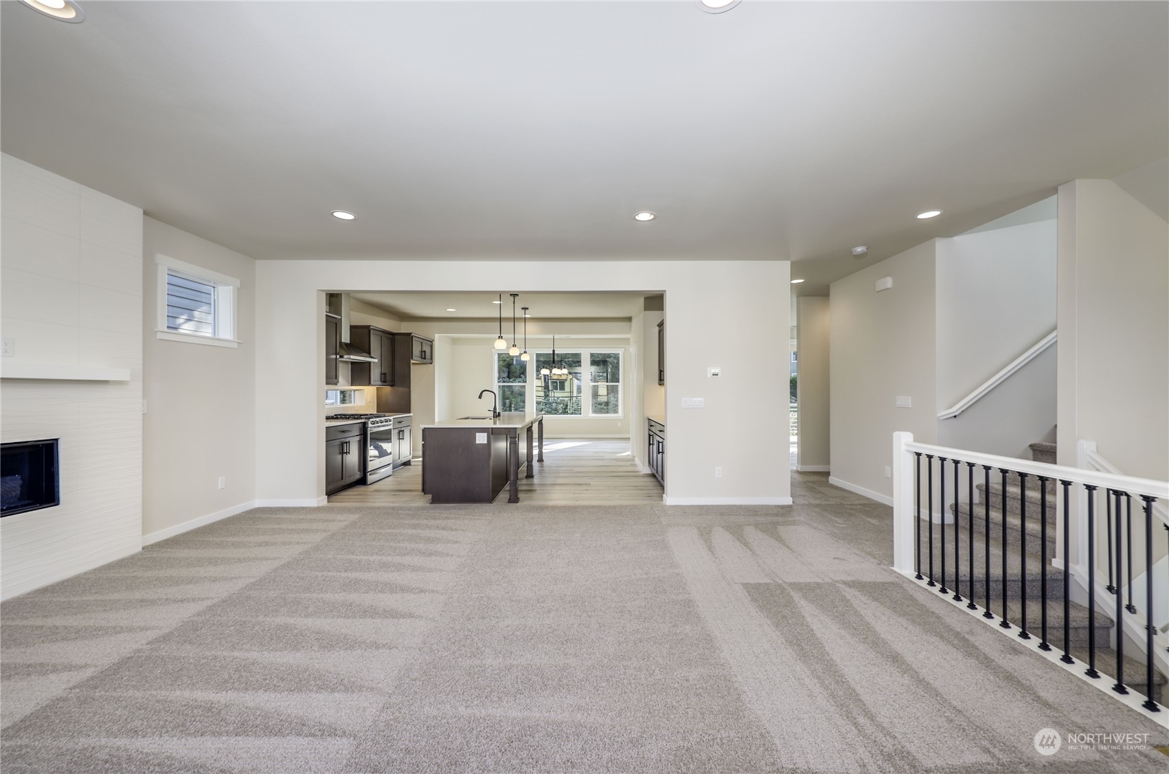 1976 NW Rustling Fir Lane