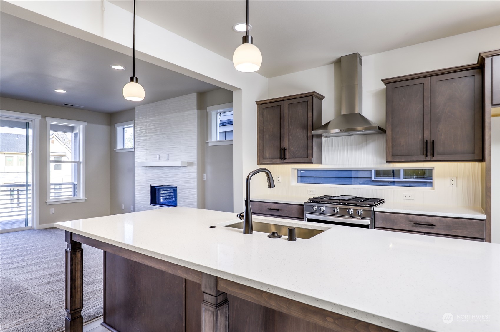 1976 NW Rustling Fir Lane