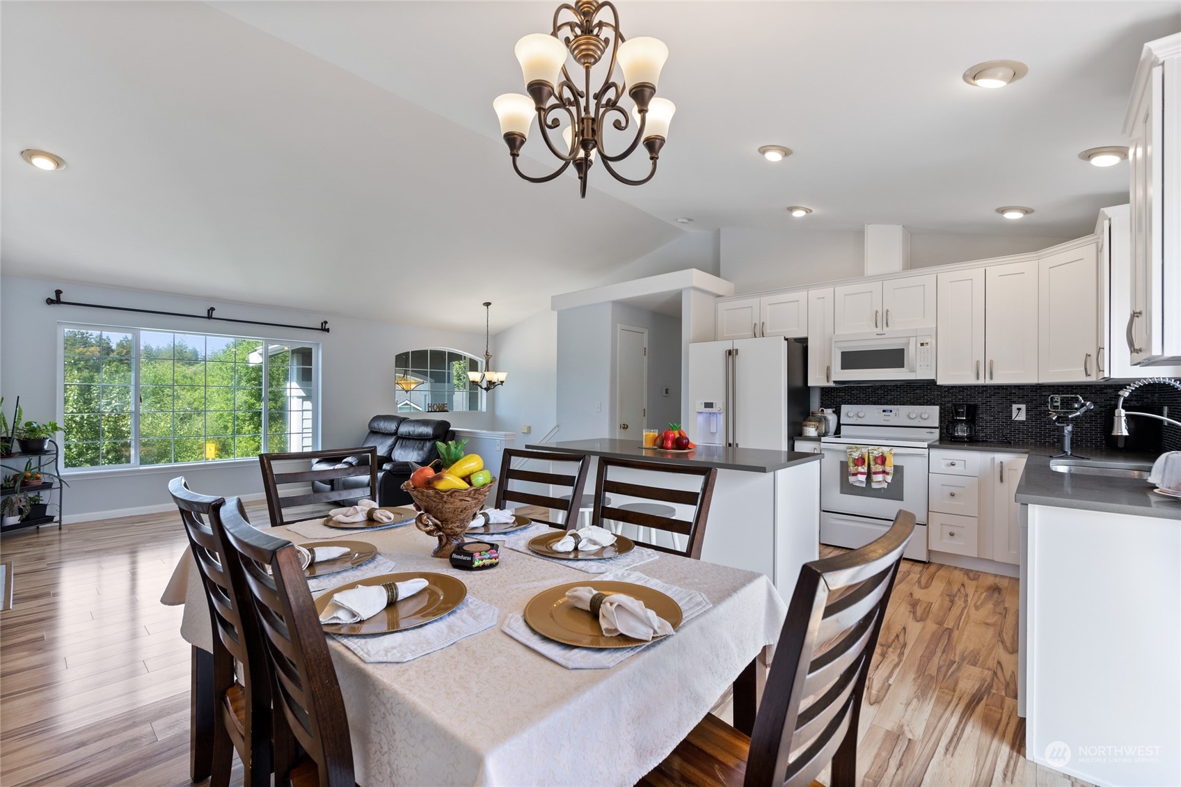 802 127th Street Ct E