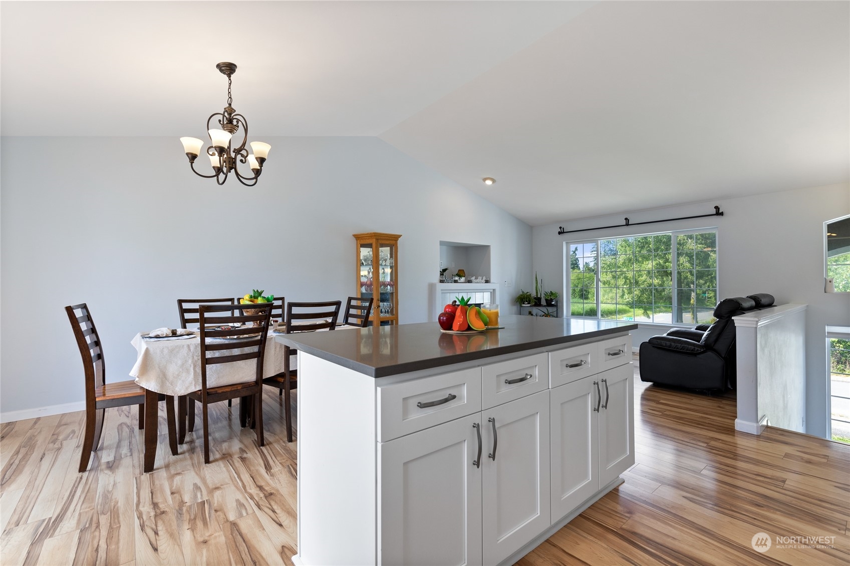 802 127th Street Ct E