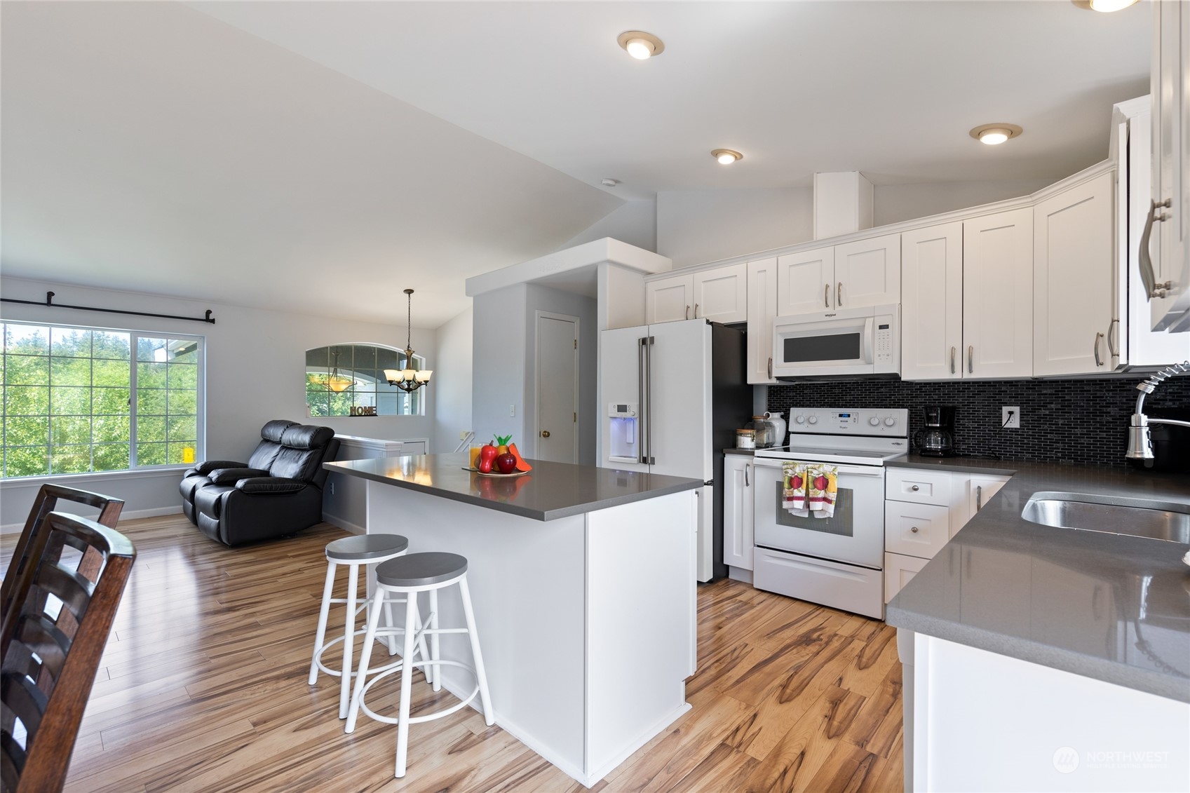 802 127th Street Ct E