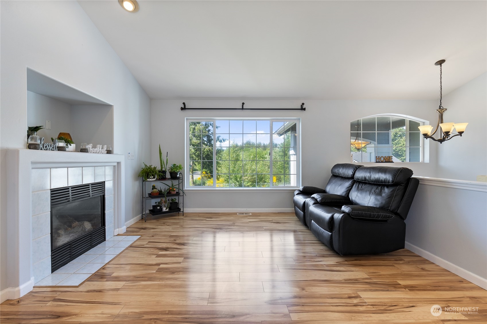 802 127th Street Ct E