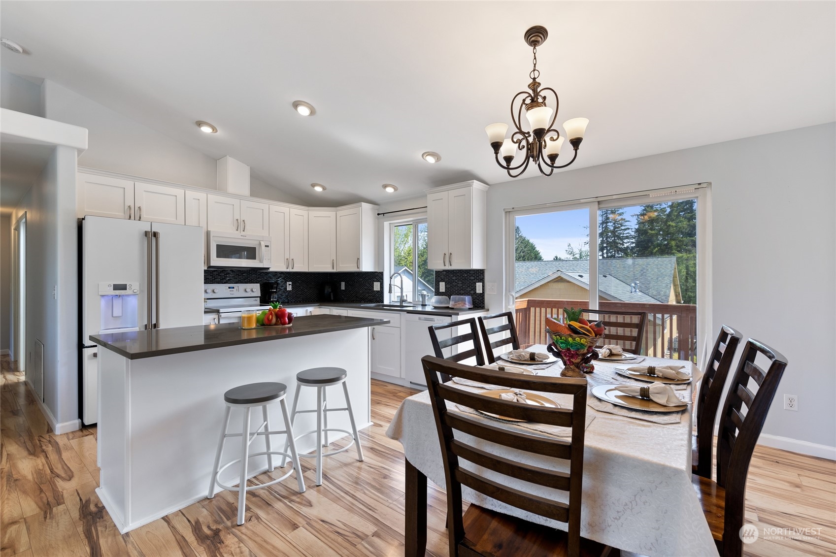 802 127th Street Ct E