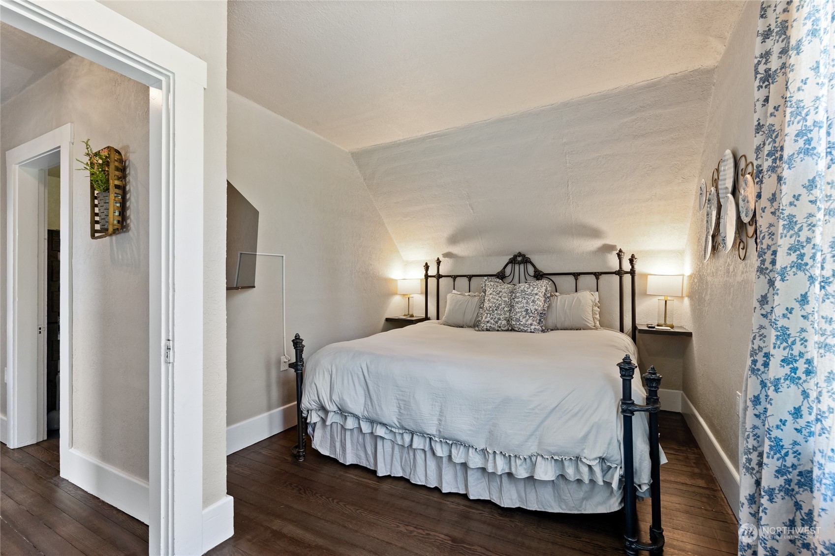 175 Mineral Hill Road