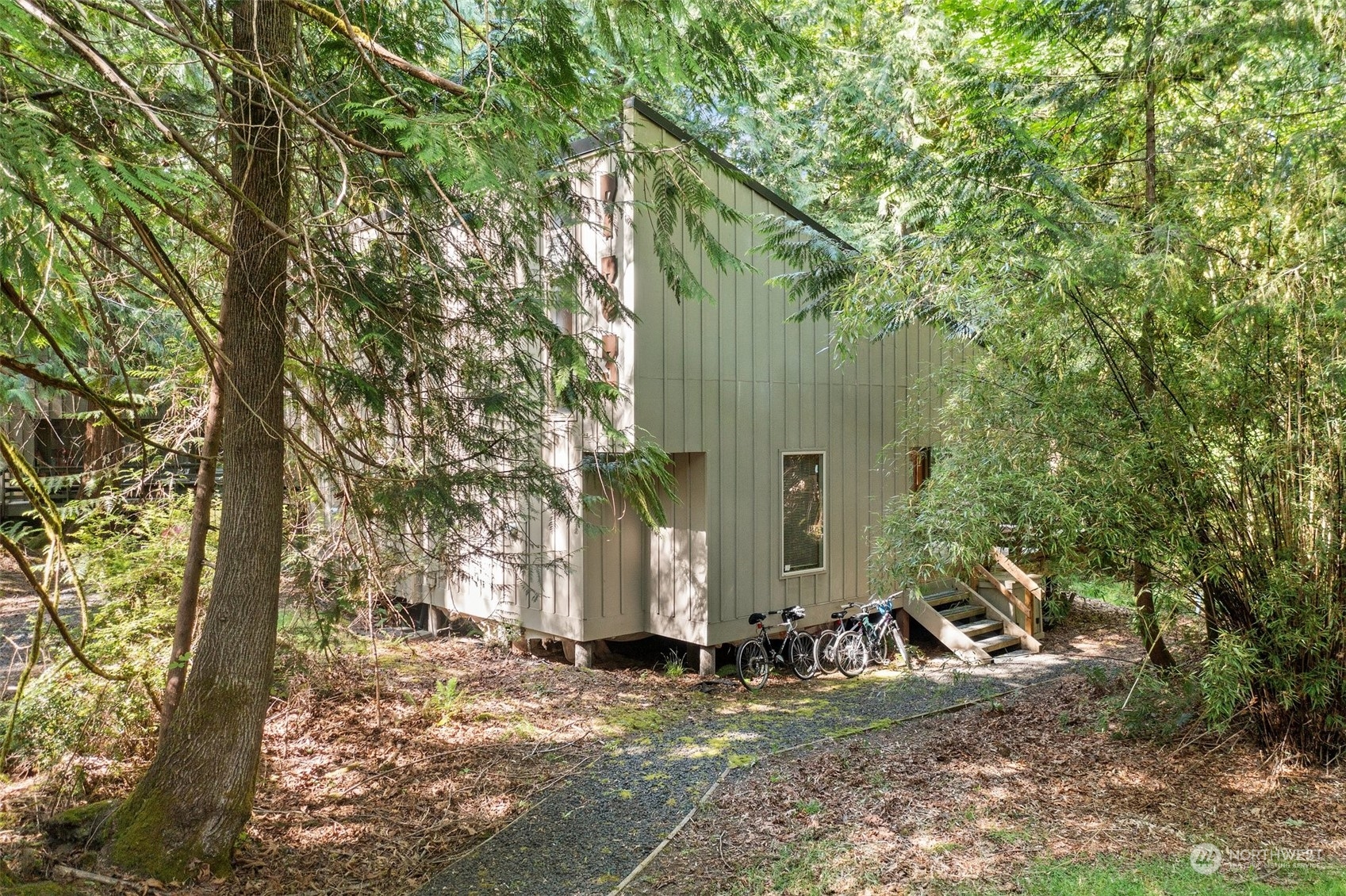 733 E Promontory Road