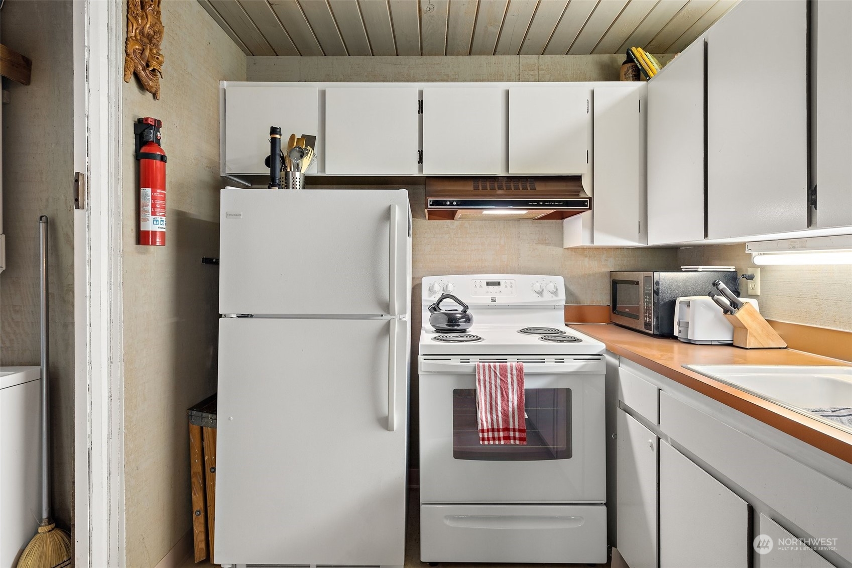 733 E Promontory Road