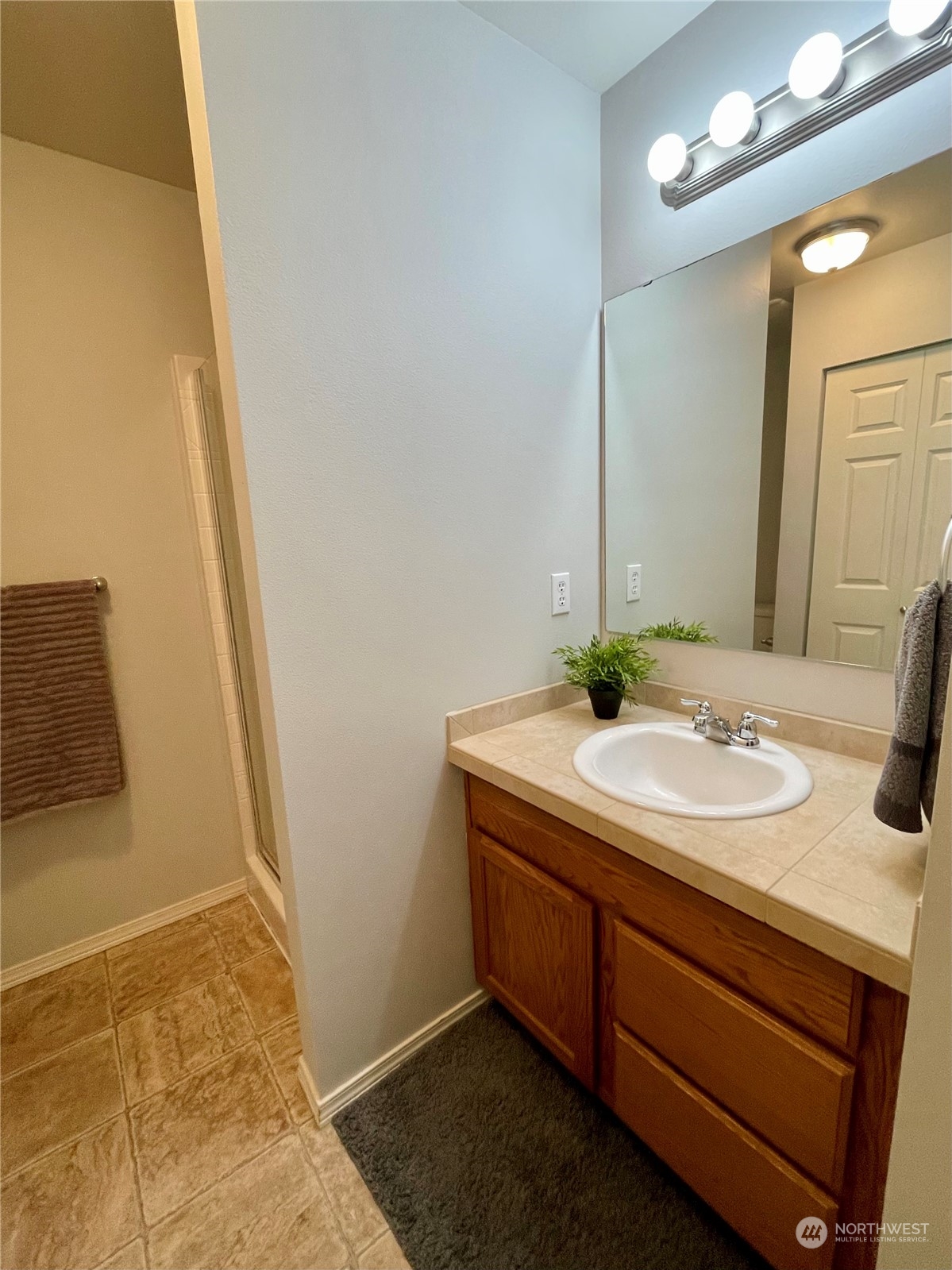 1411 Evergreen Park Drive SW #201