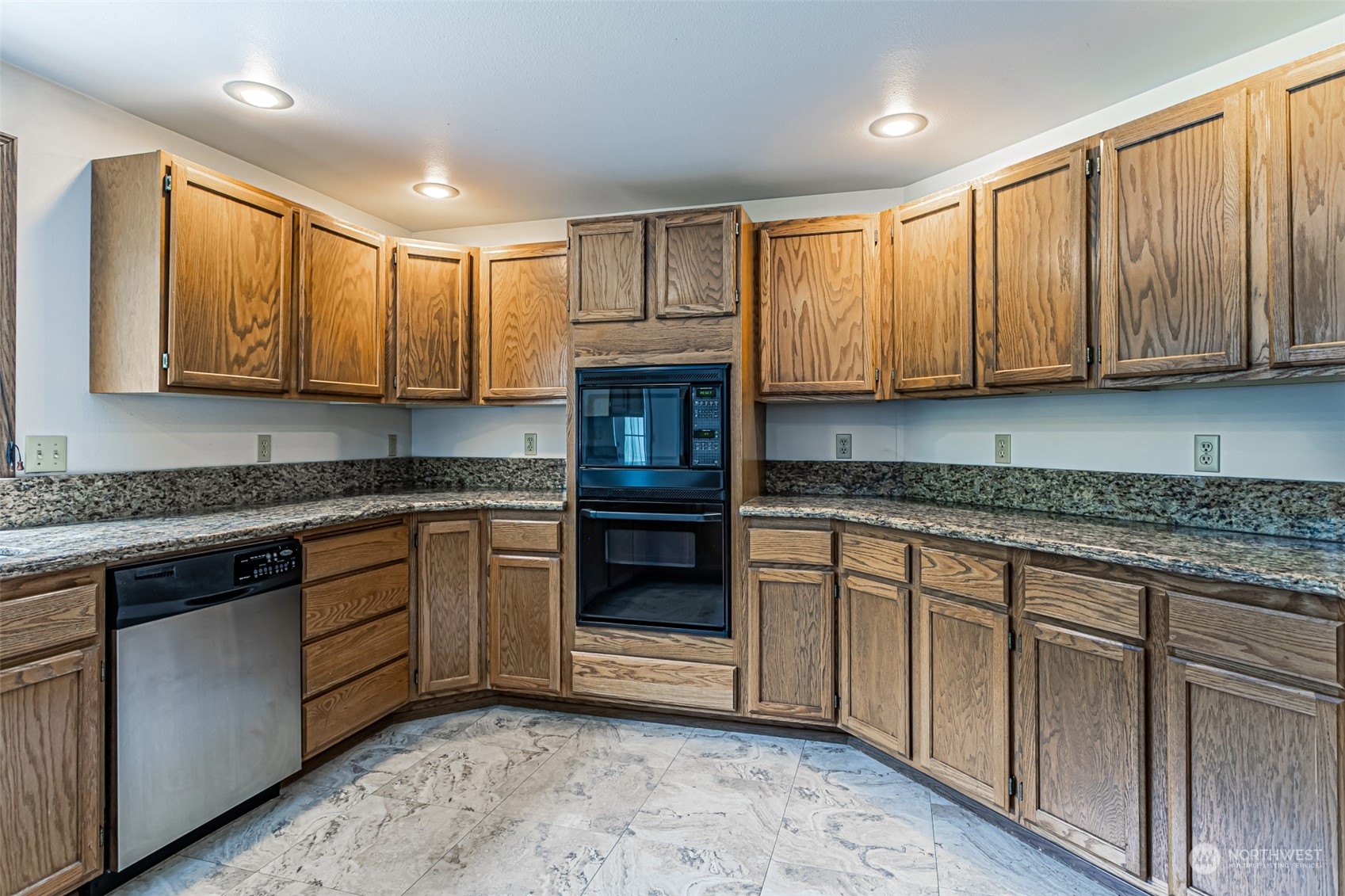 8001 243rd Street Ct E