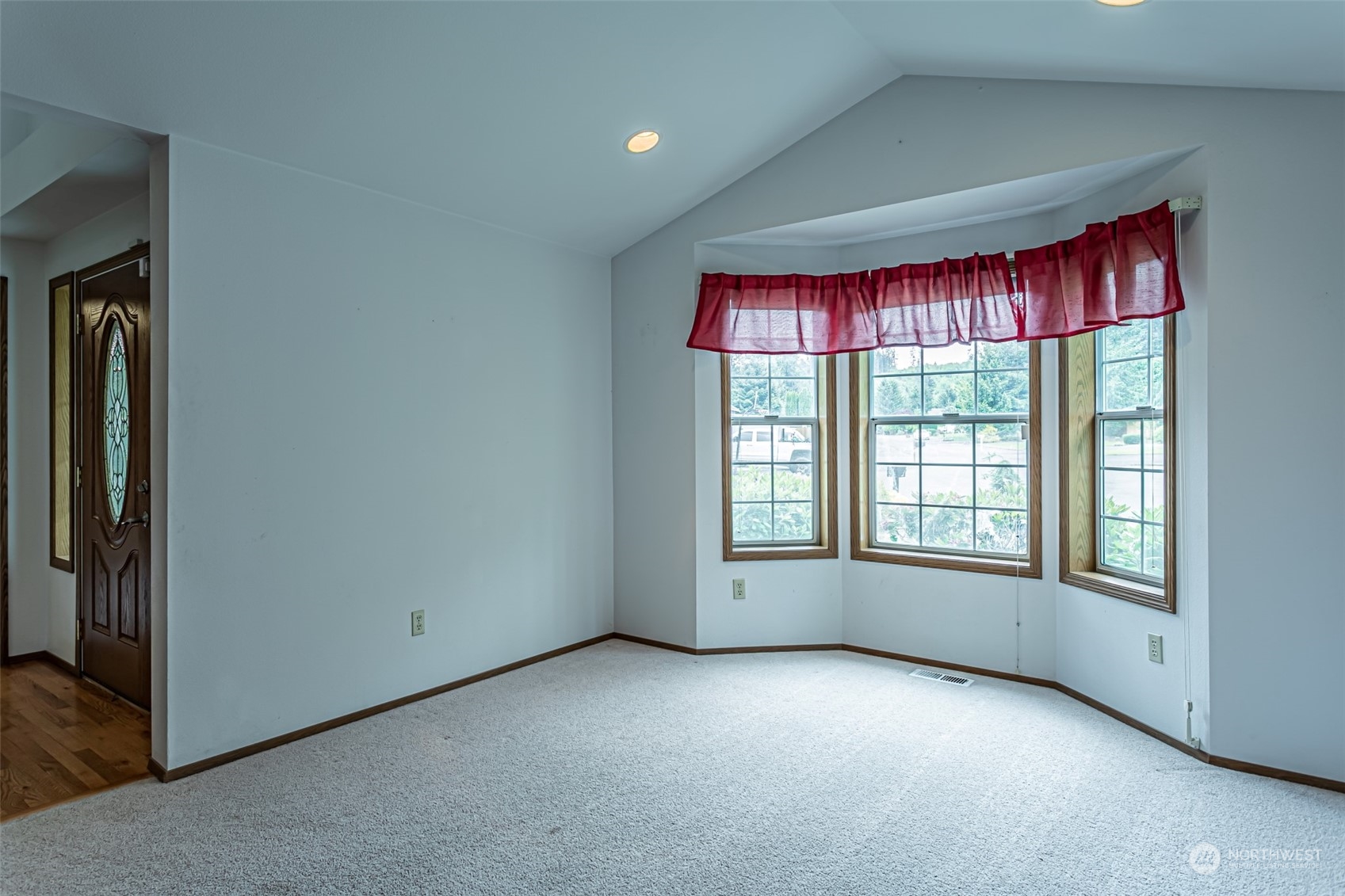 8001 243rd Street Ct E