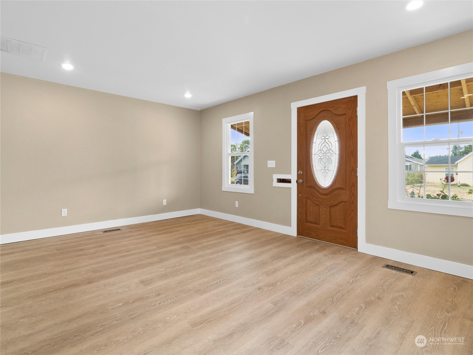 6622 S Warner Street