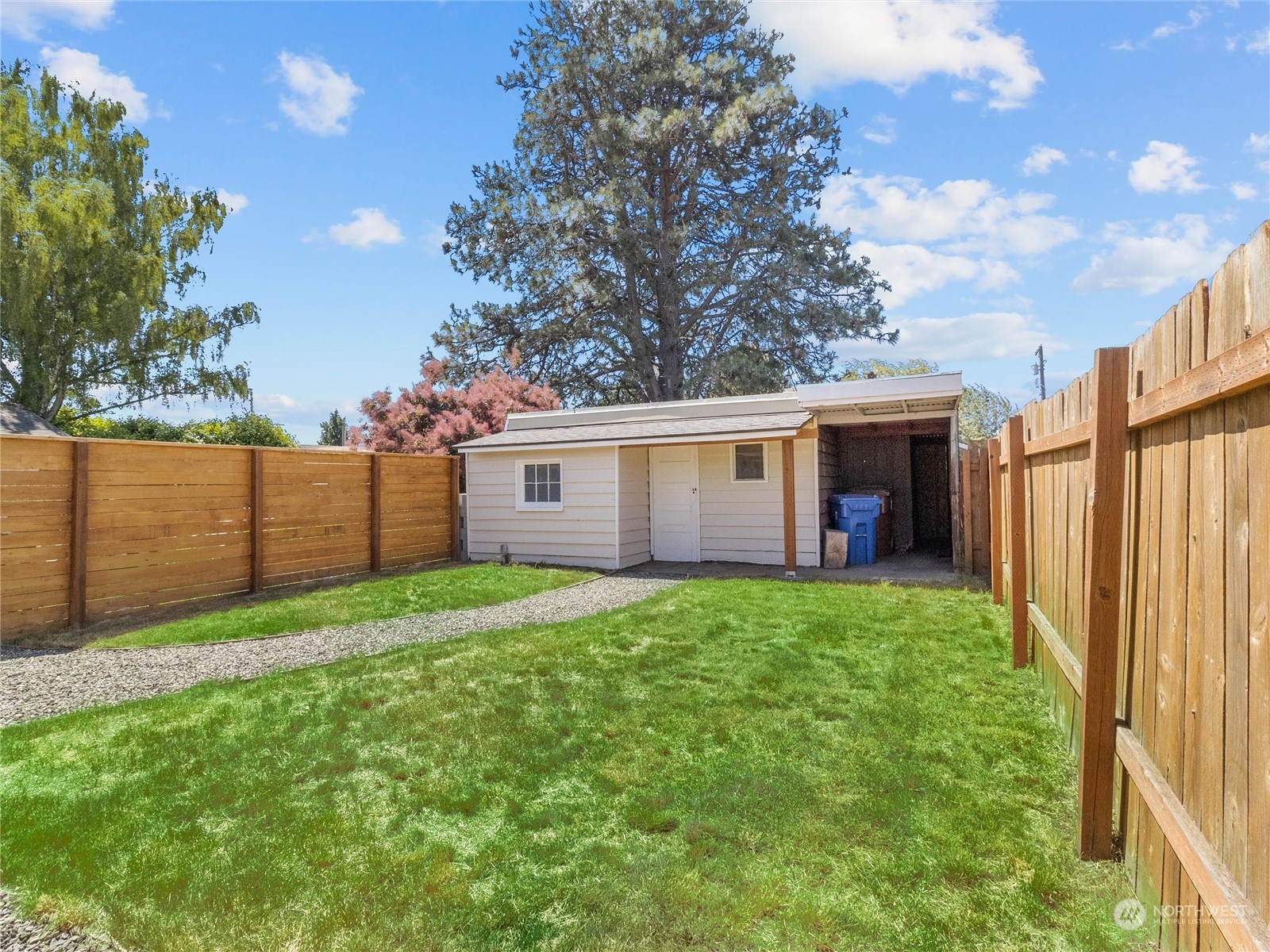 6622 S Warner Street