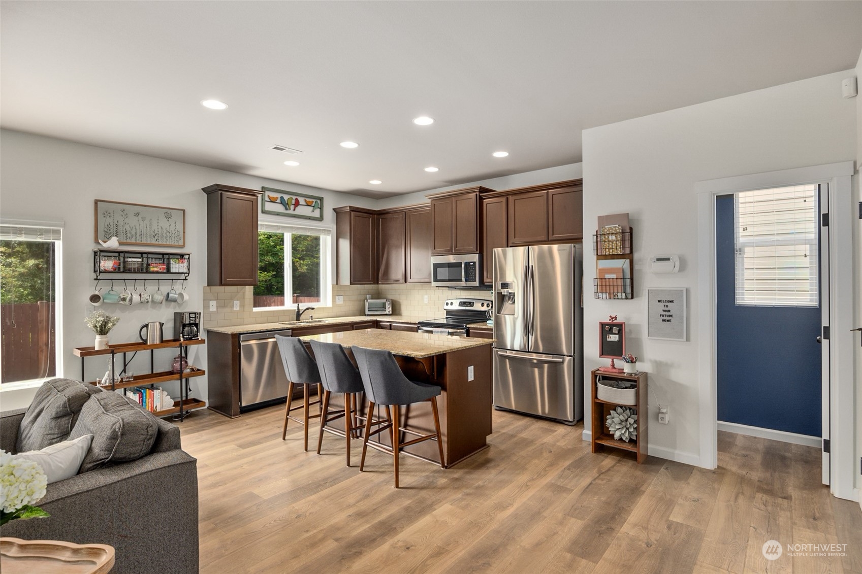 4725 Greenwood Drive SW