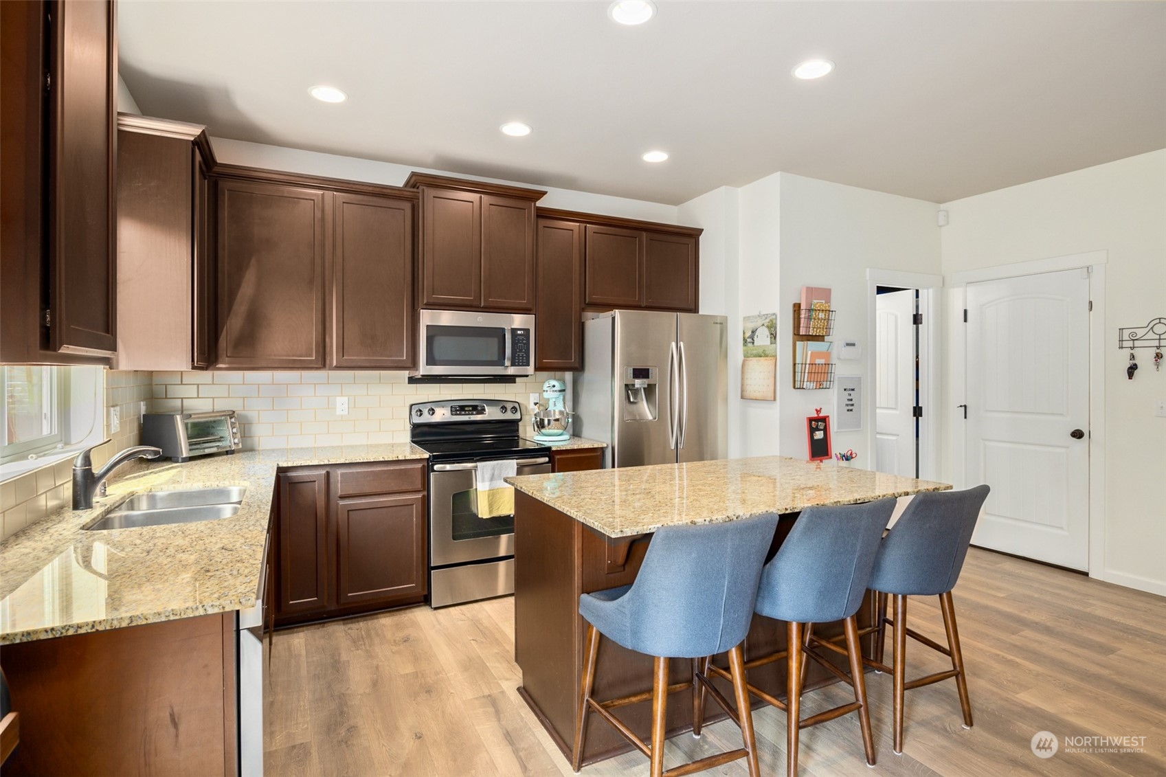 4725 Greenwood Drive SW