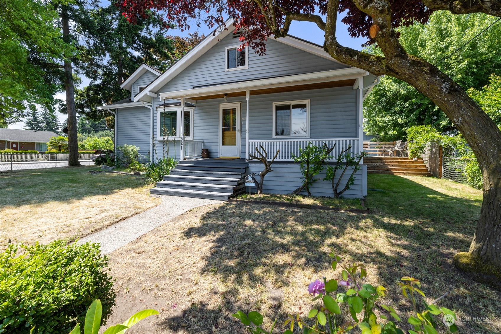 321 K Street SE