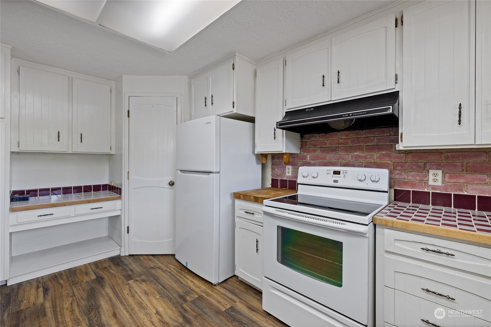 321 K Street SE