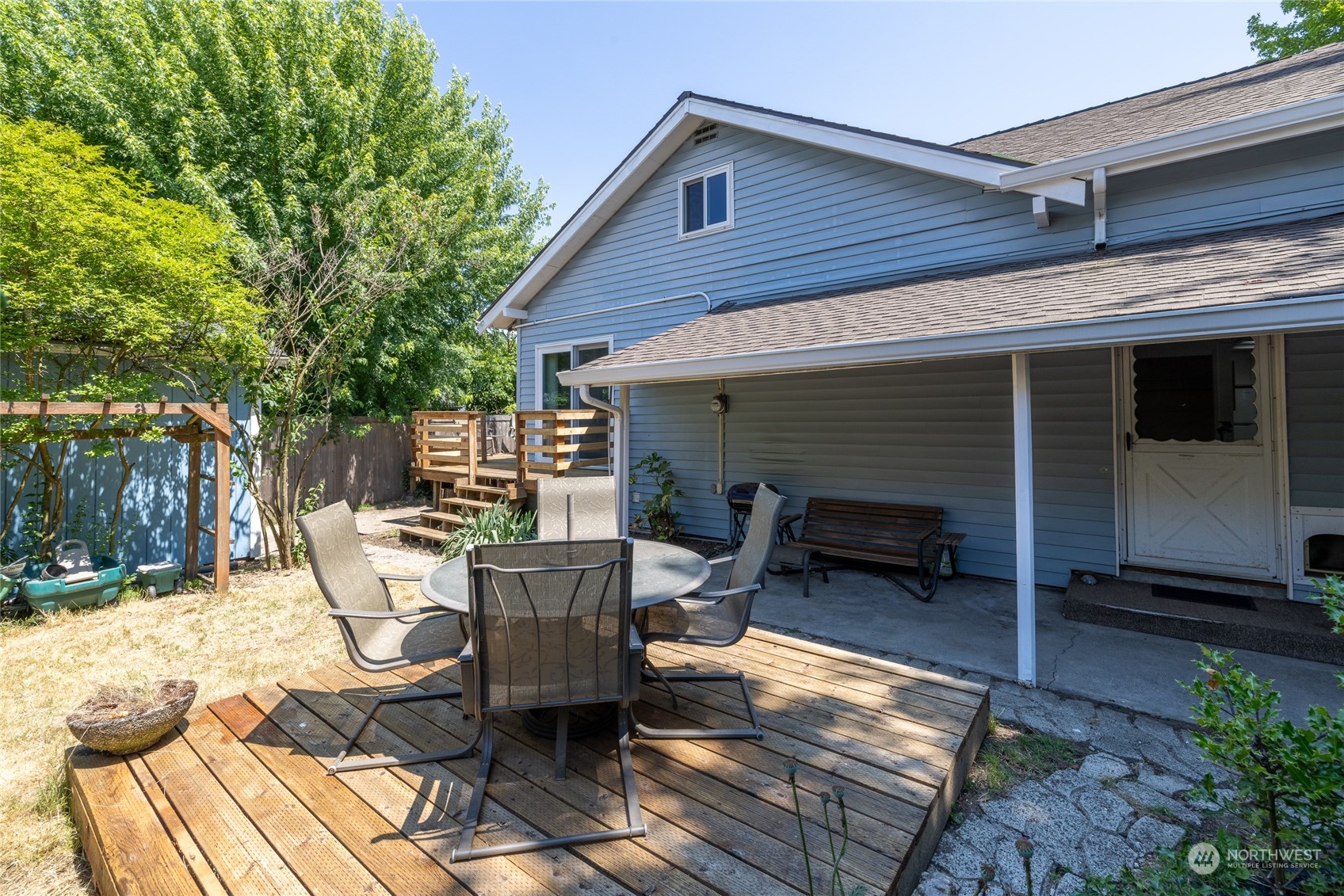 321 K Street SE