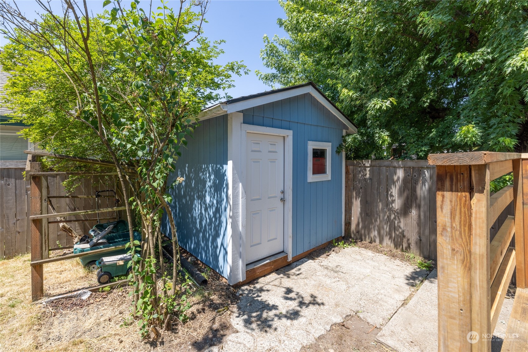 321 K Street SE