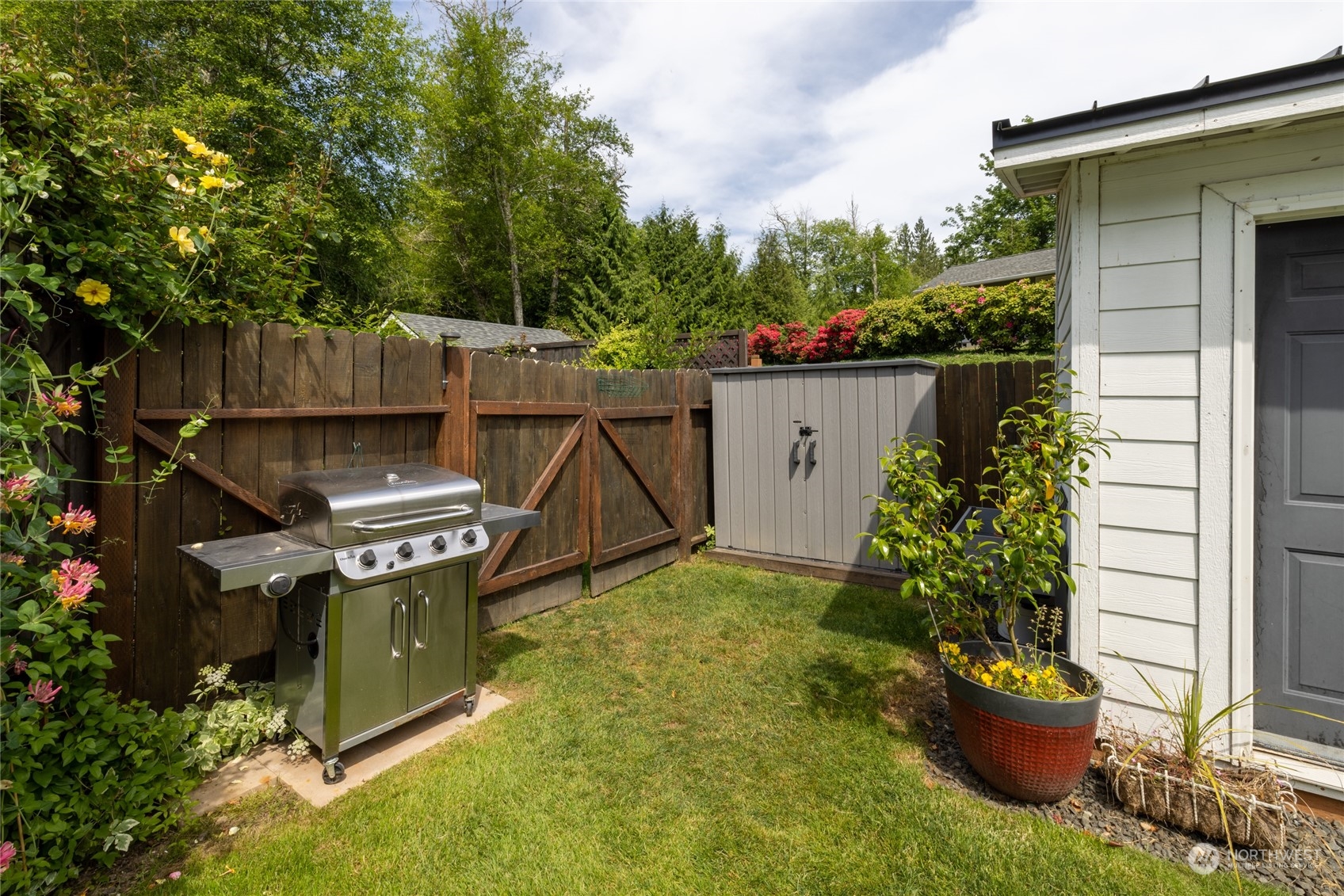 1247 SE Swofford Lane