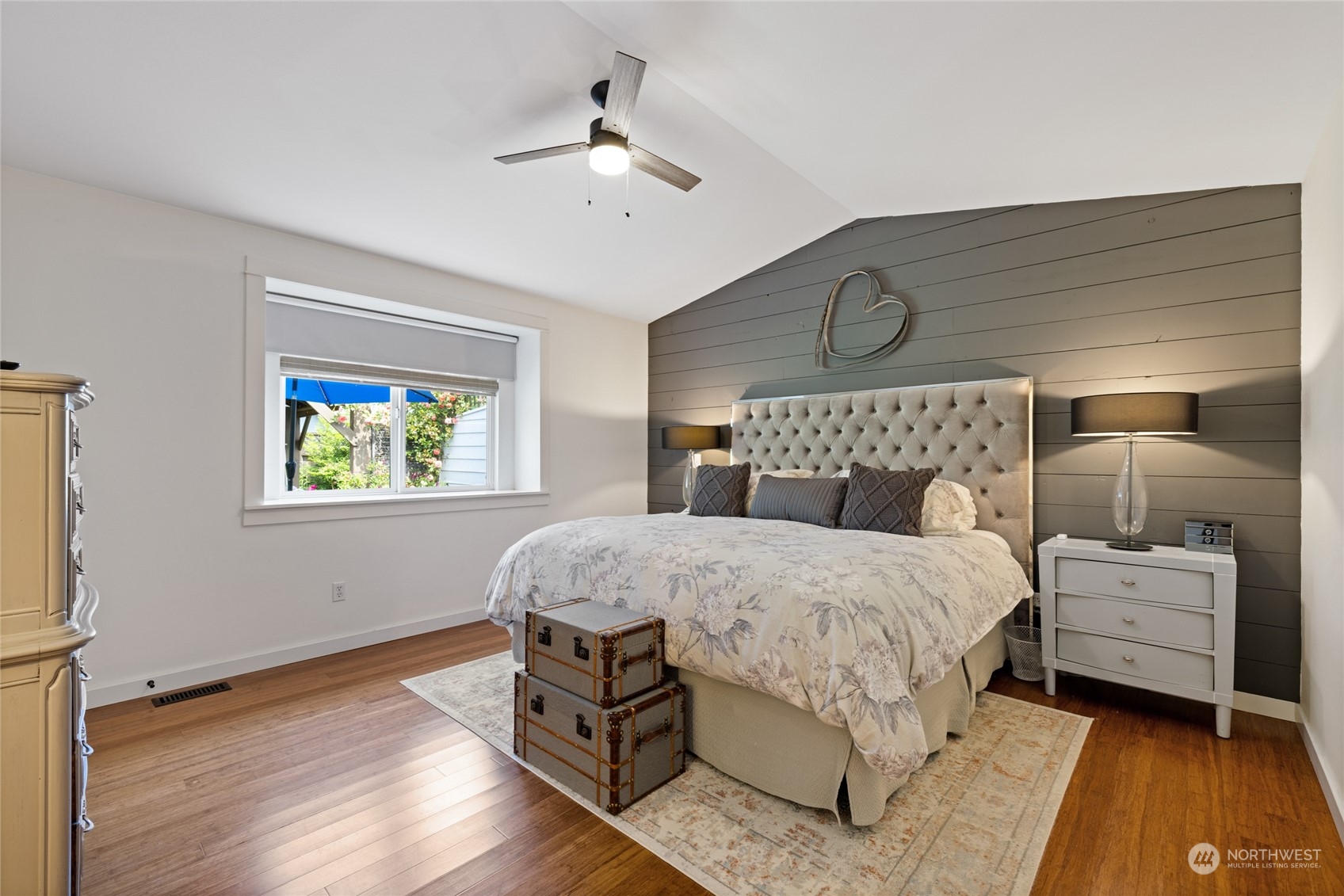 1247 SE Swofford Lane