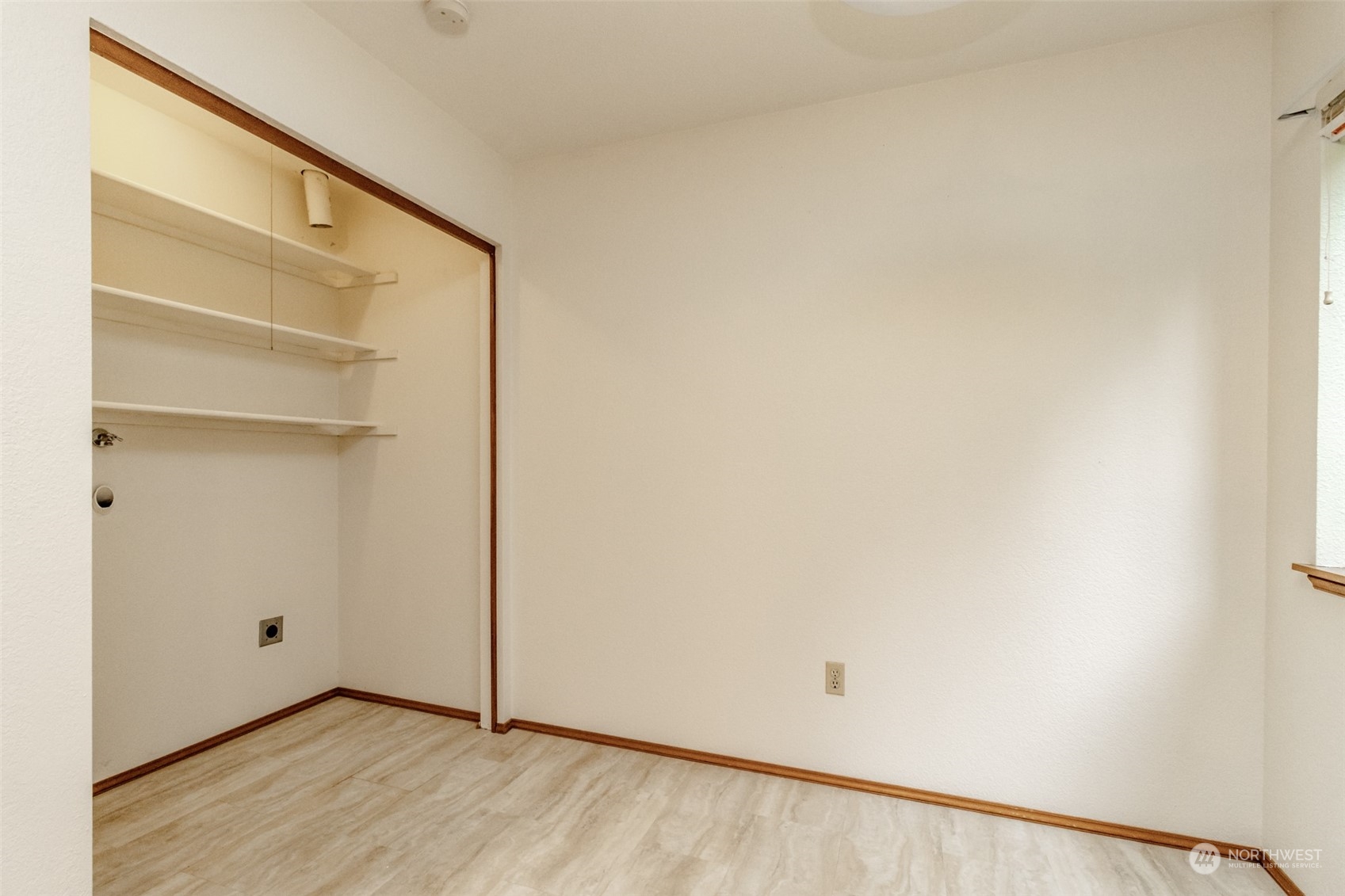 3508 Harborcrest Court NW