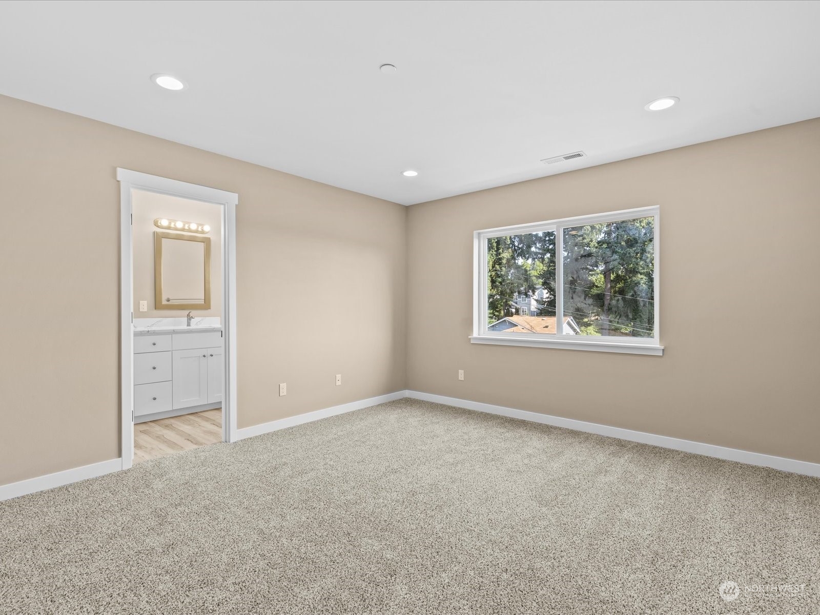 1131 E 58th Street