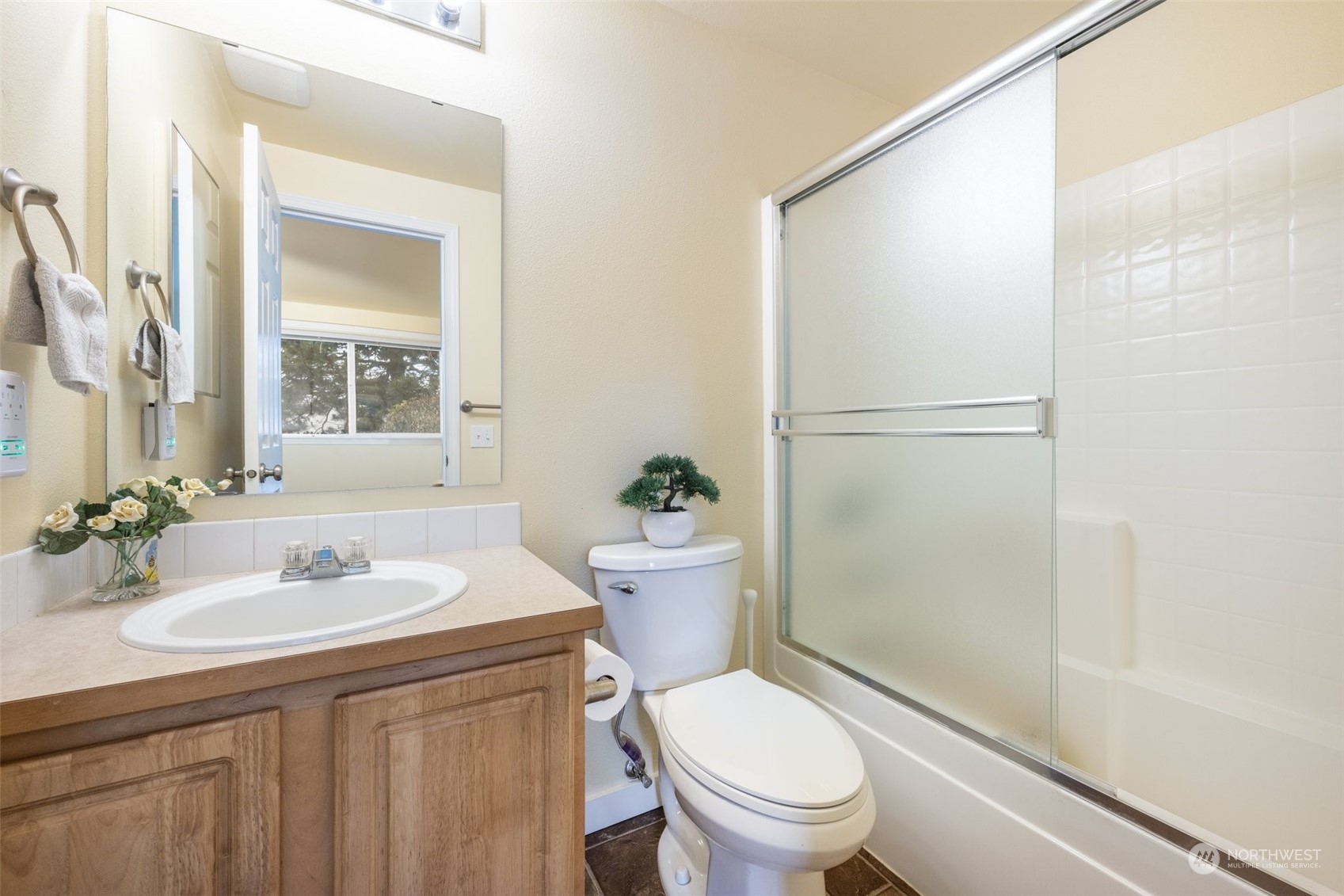 5220 77th Street W #8, -7924 Unit: 8