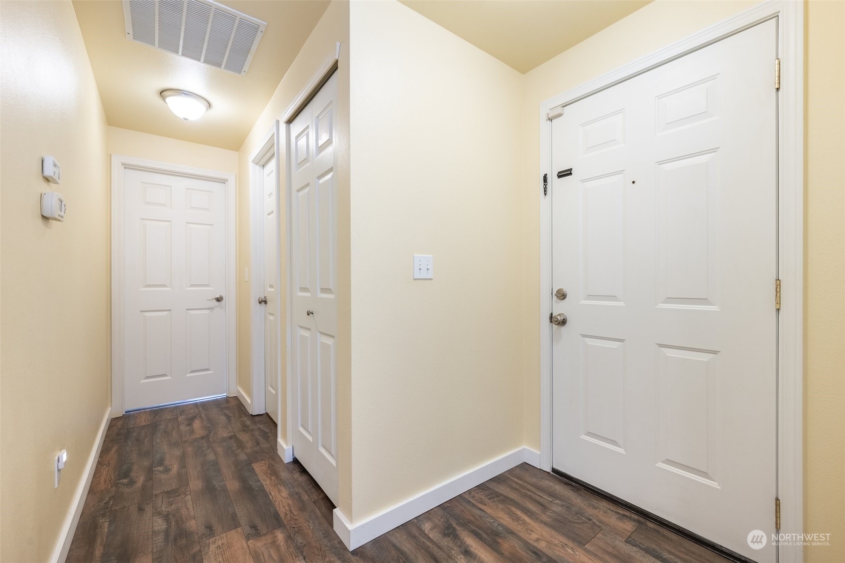 5220 77th Street W #8, -7924 Unit: 8