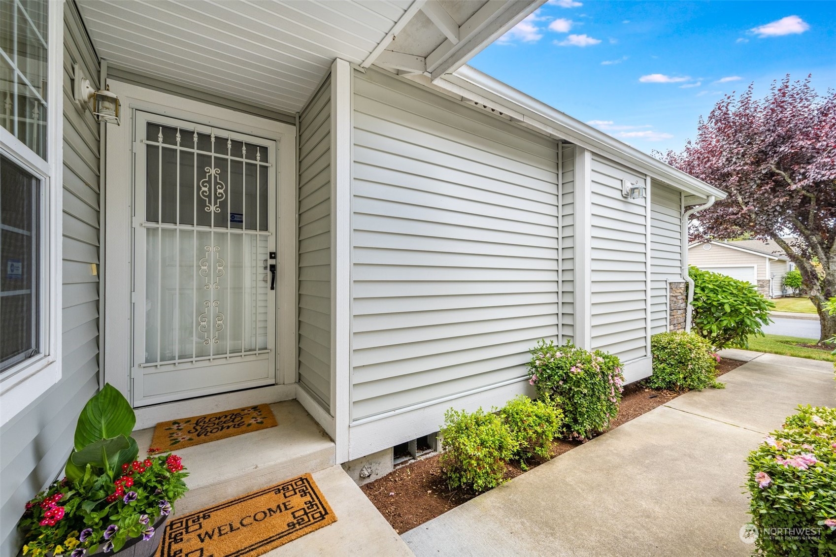 5220 77th Street W #8, -7924 Unit: 8