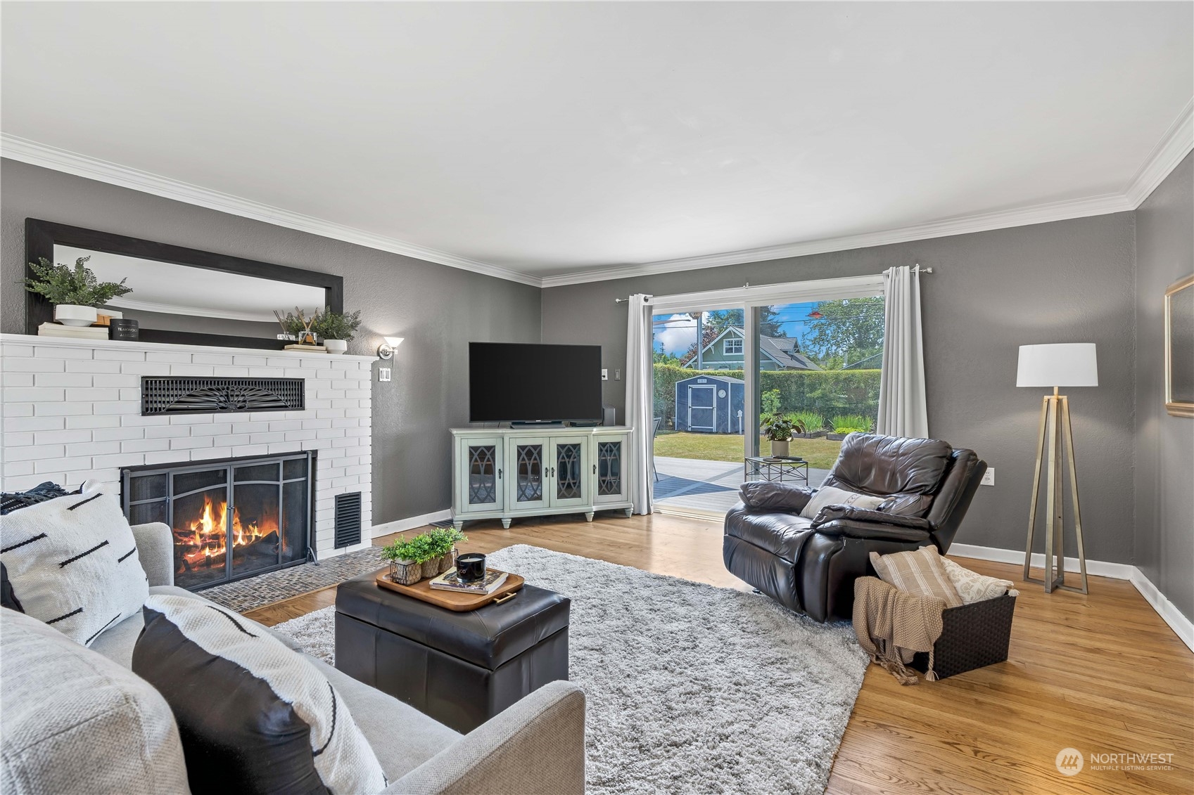 3512 N Ferdinand Street , -4112