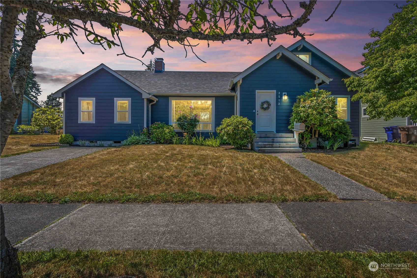 3512 N Ferdinand Street , -4112