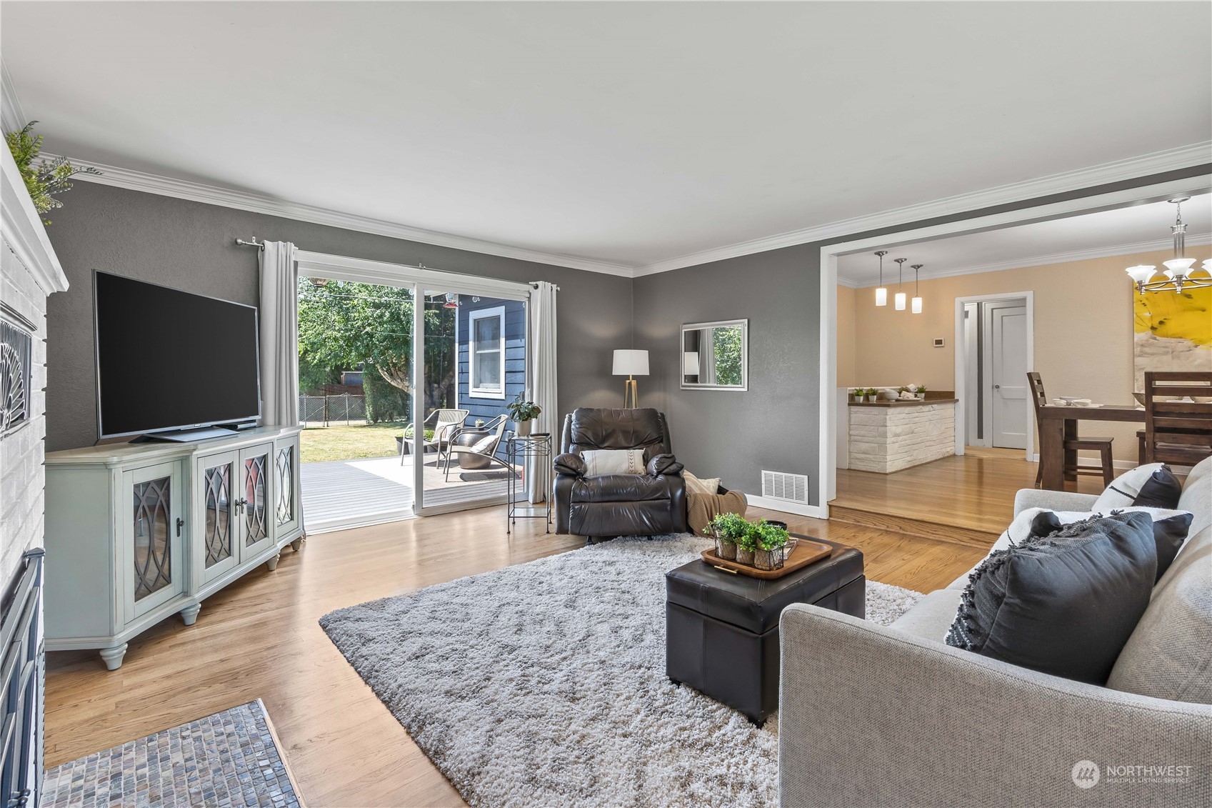 3512 N Ferdinand Street , -4112