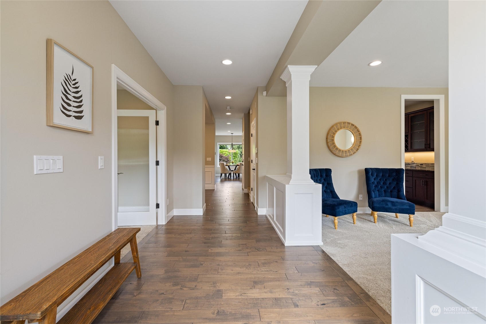 3712 Palisades Place W