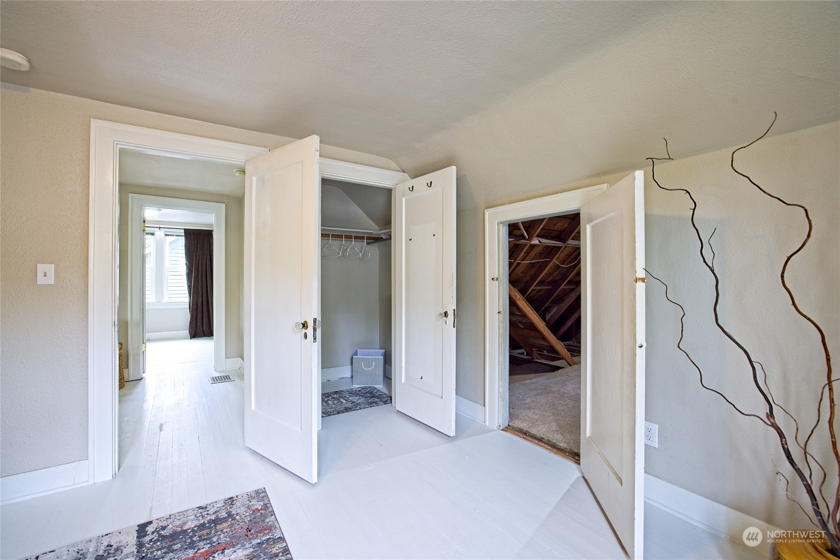 3409 N 8th Street , -5413