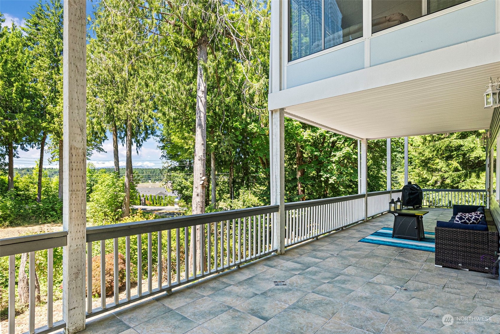 19282 E State Route 106