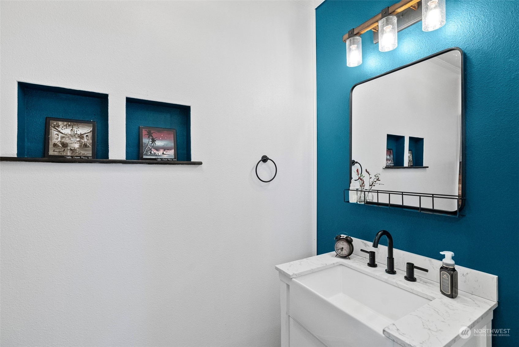 19282 E State Route 106