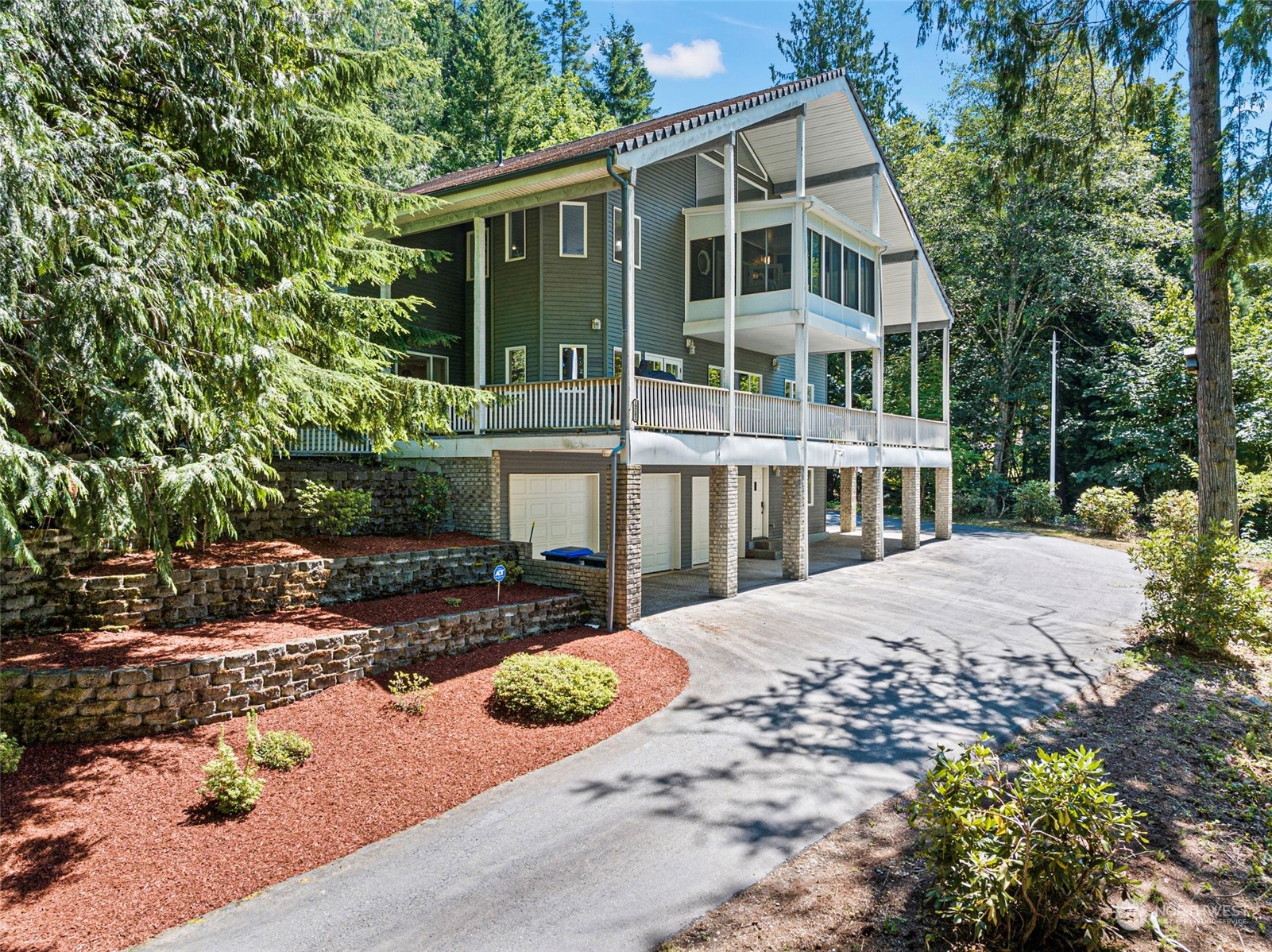 19282 E State Route 106